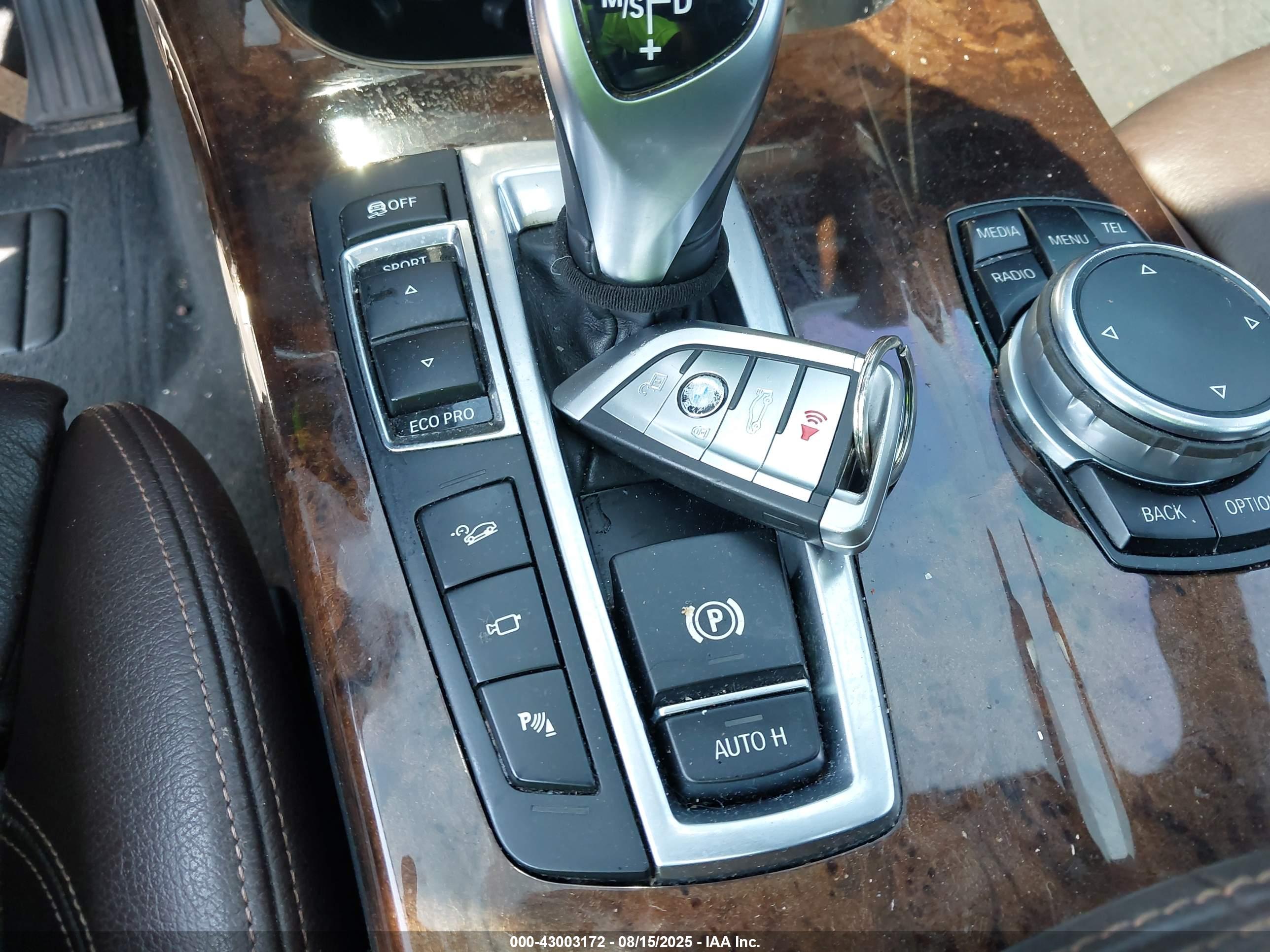 BMW X4 image 11