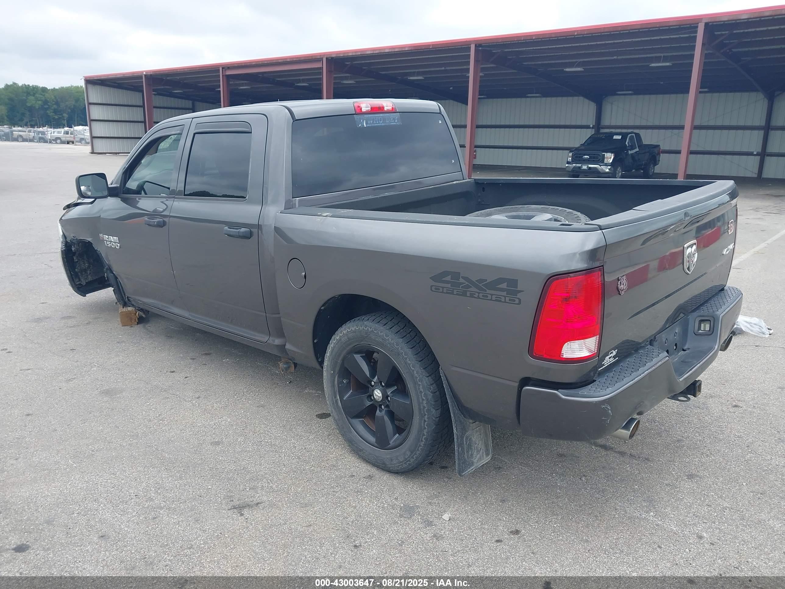 RAM 1500 image 3