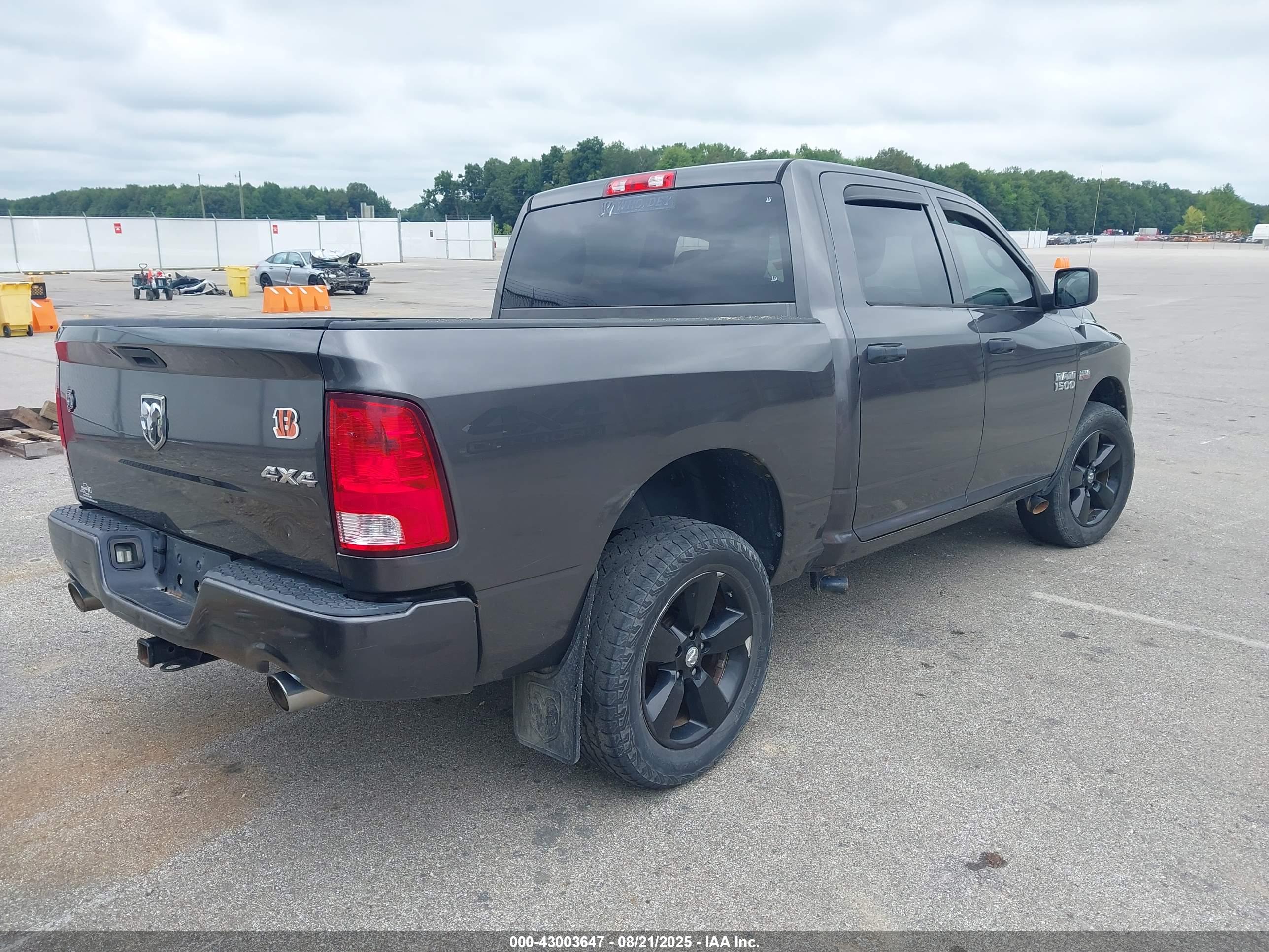 RAM 1500 image 4