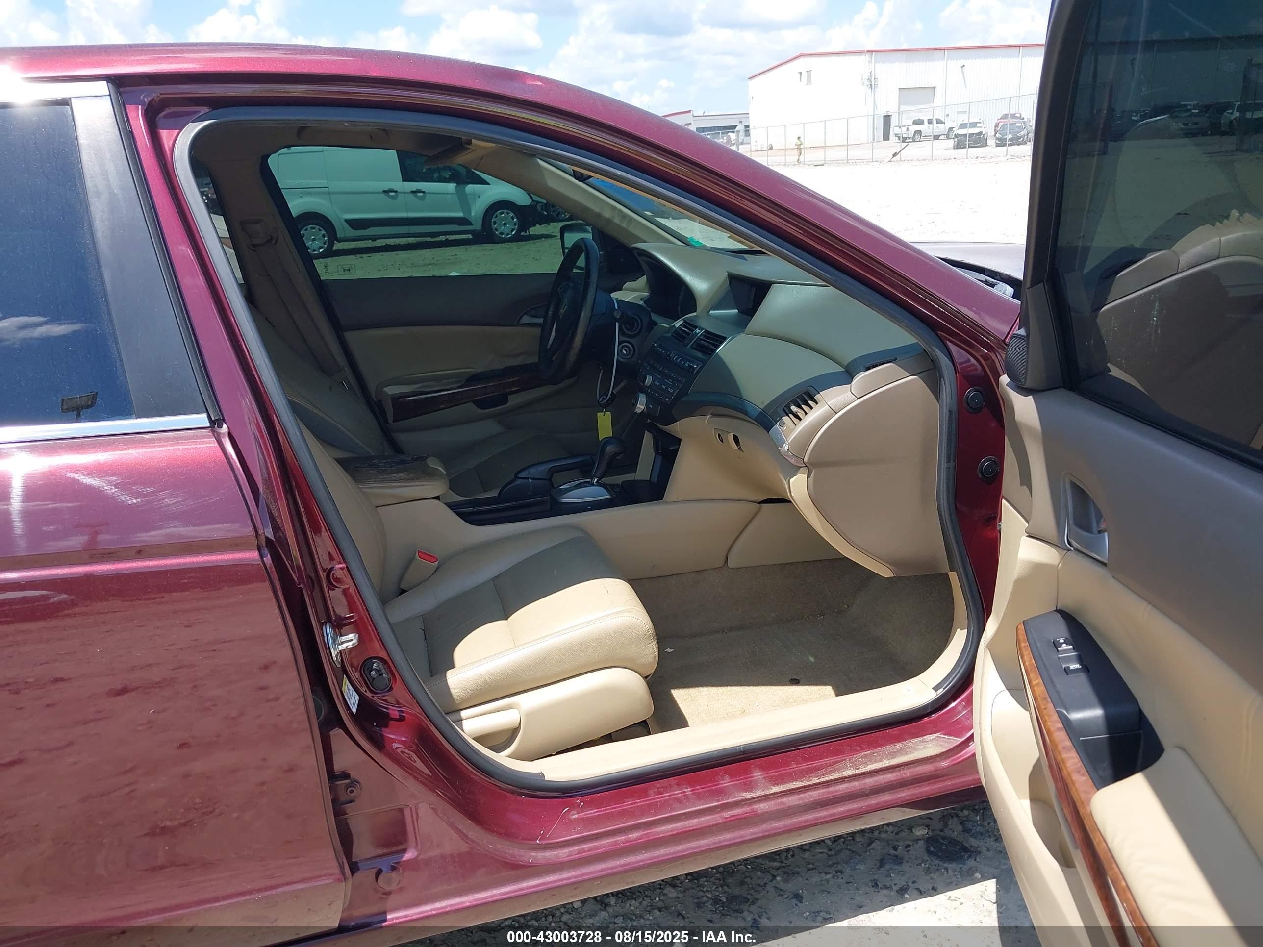 HONDA ACCORD image 5