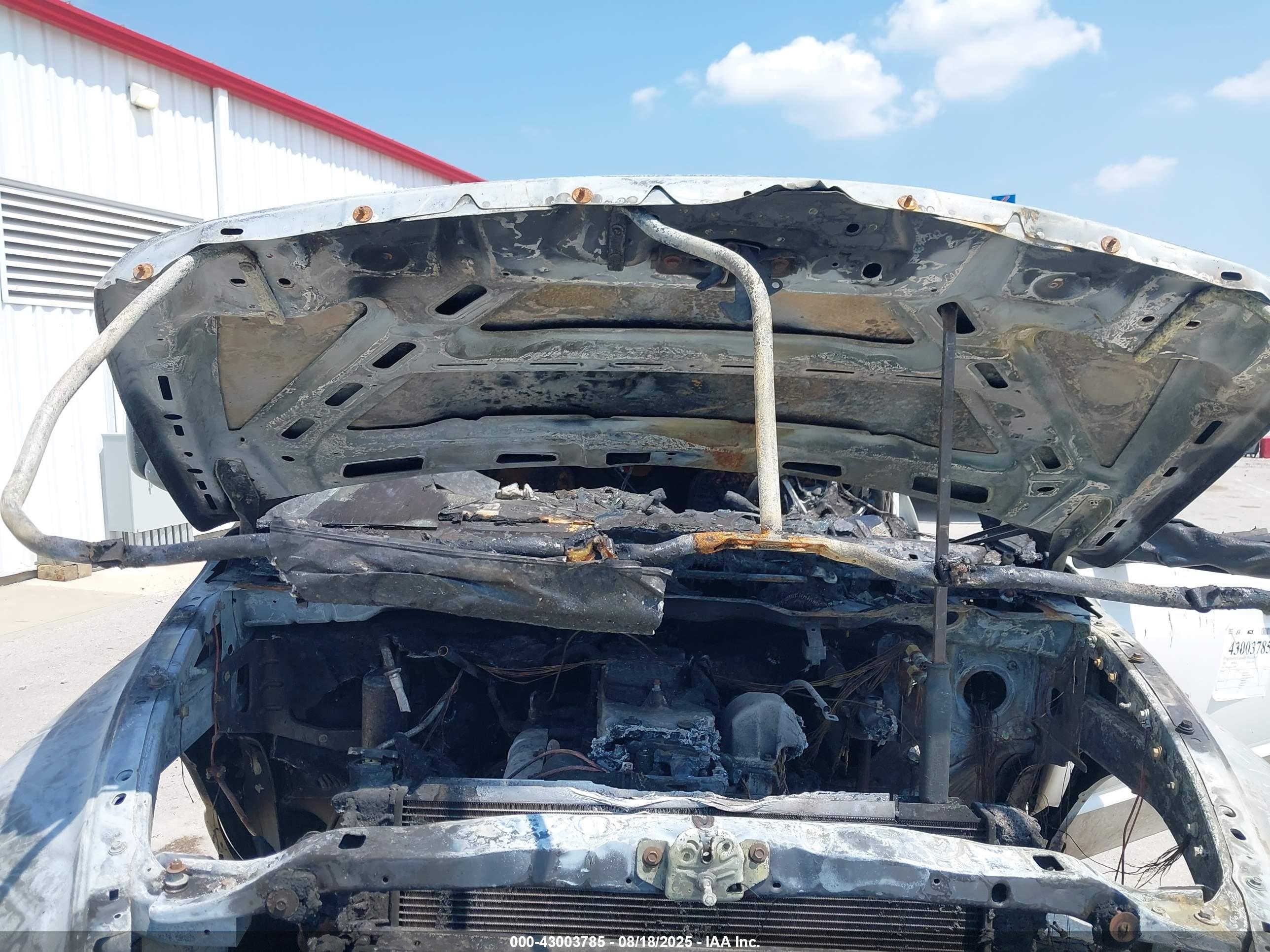 DODGE RAM image 10