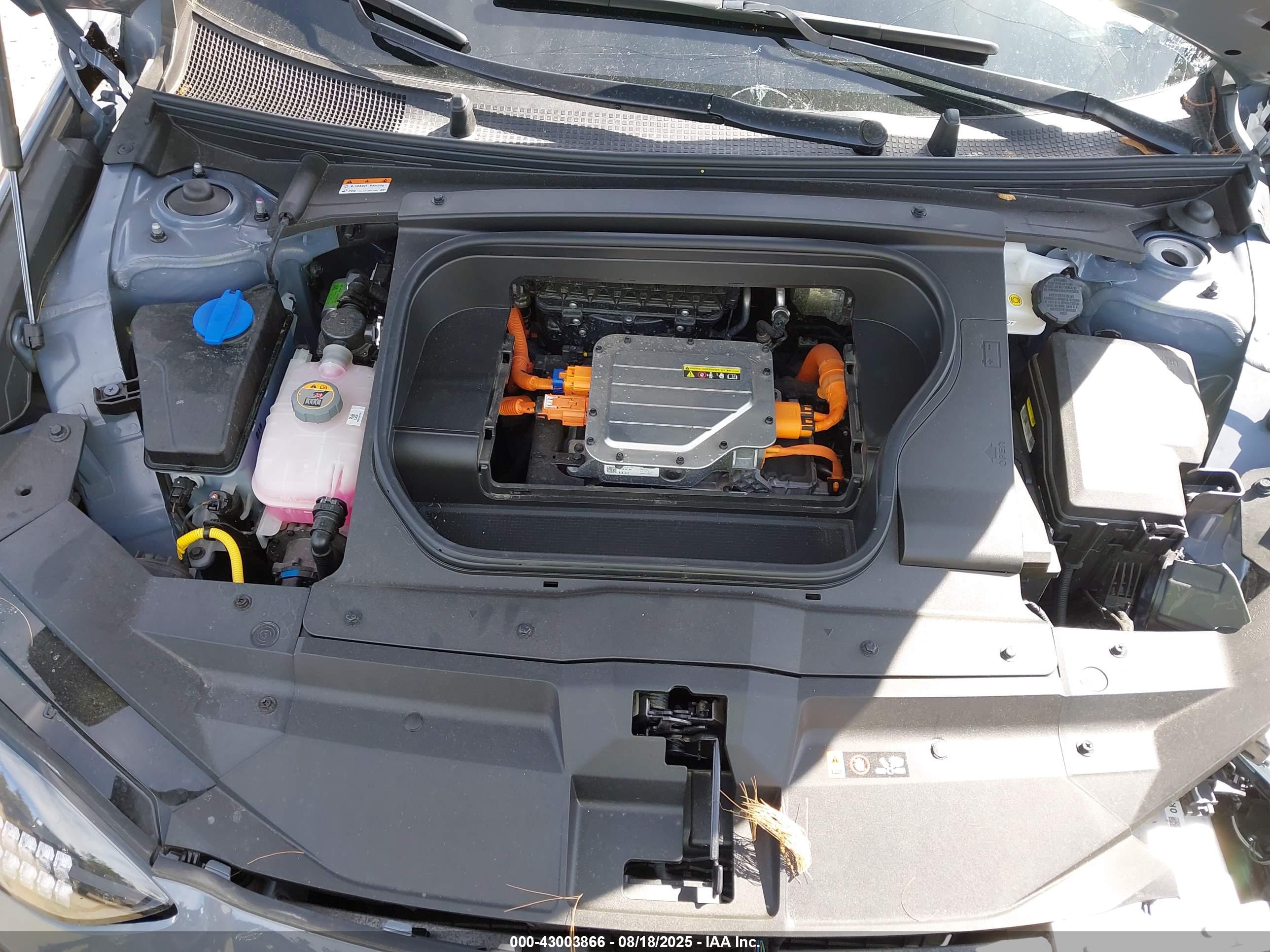HYUNDAI IONIQ image 10