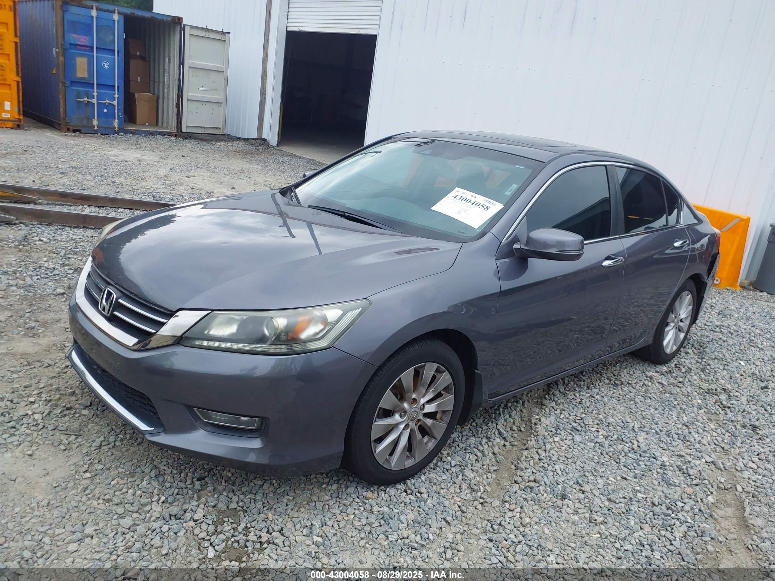 HONDA ACCORD image 2