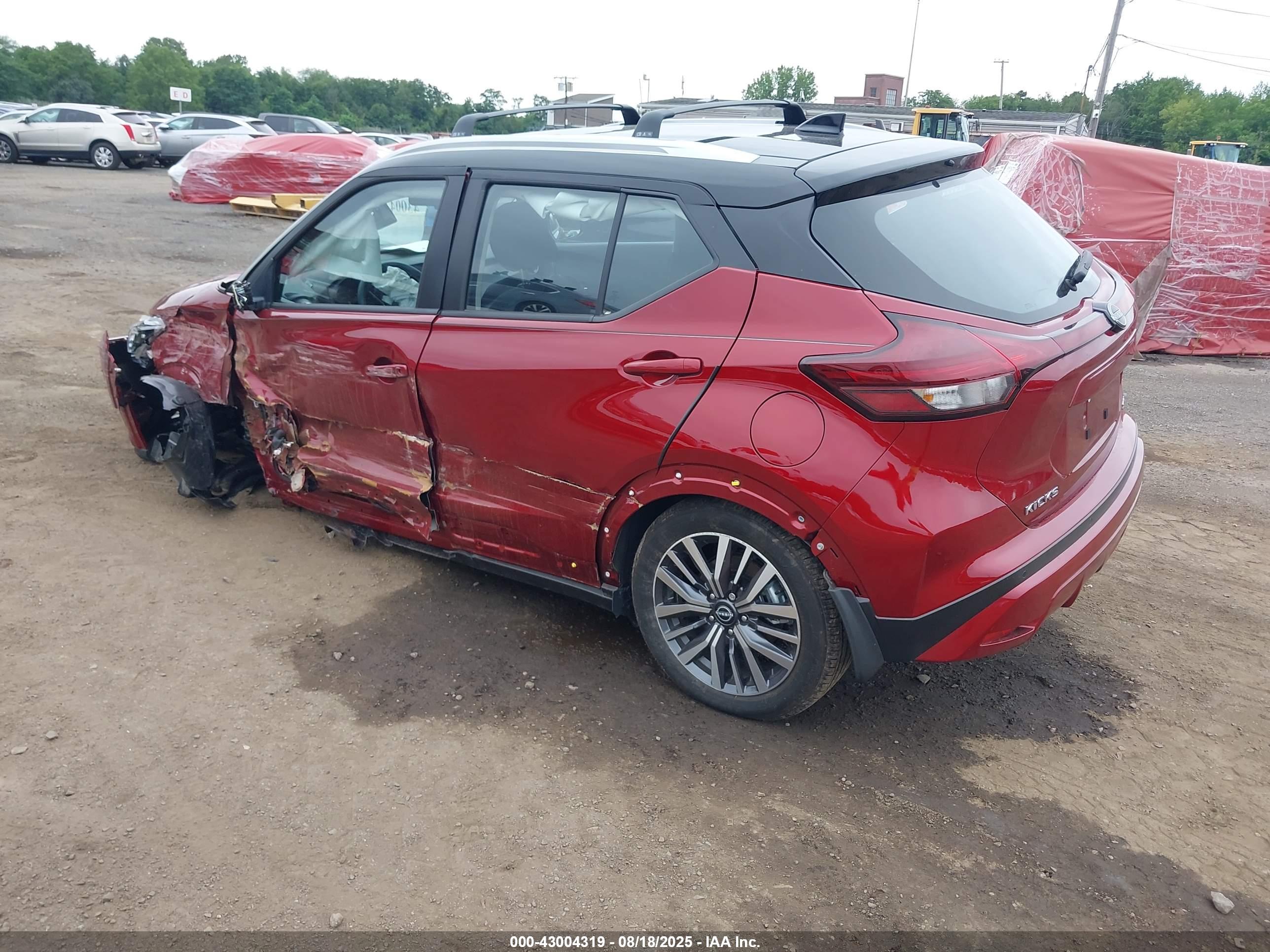 NISSAN KICKS image 3