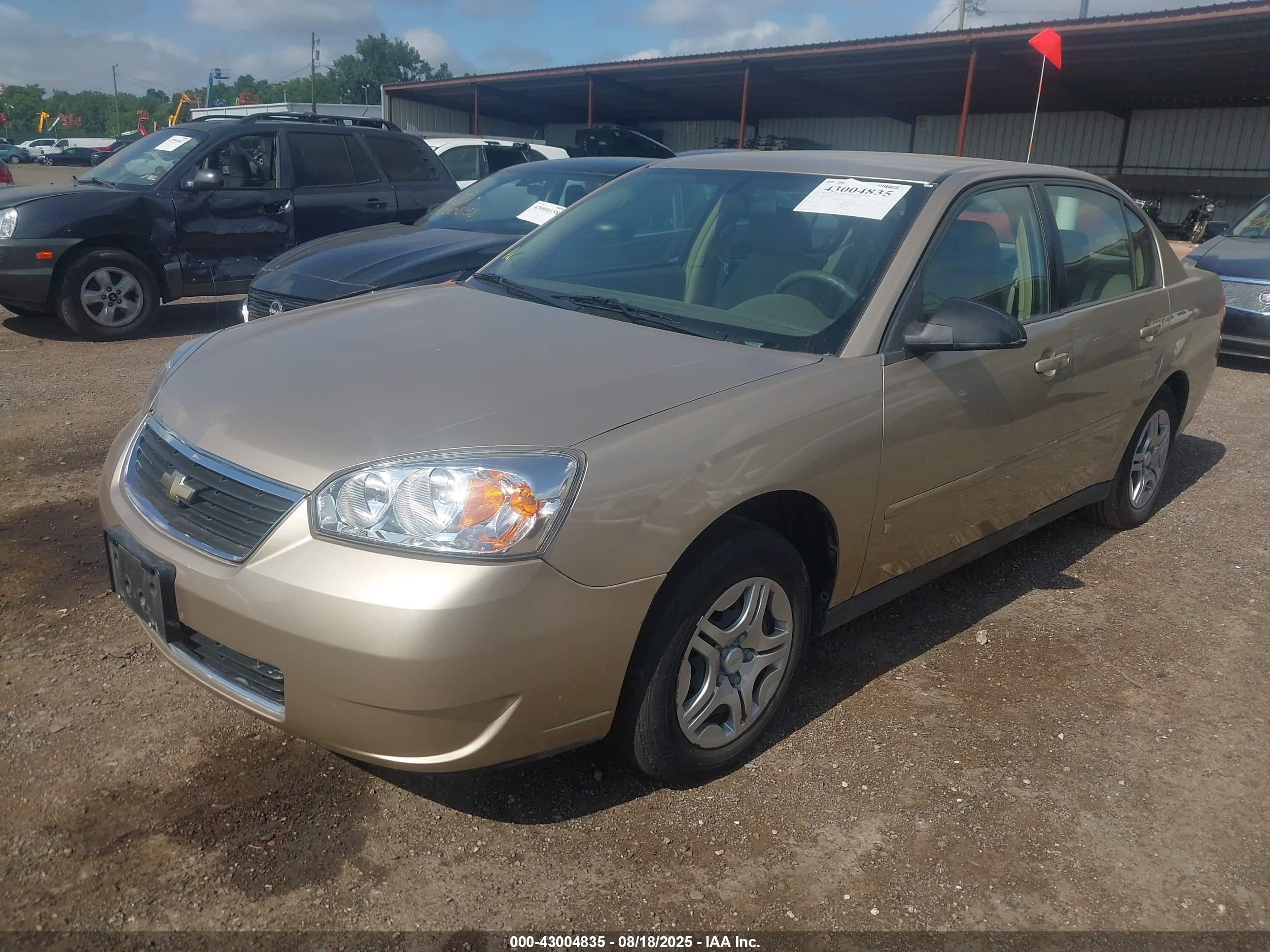 CHEVROLET MALIBU image 2