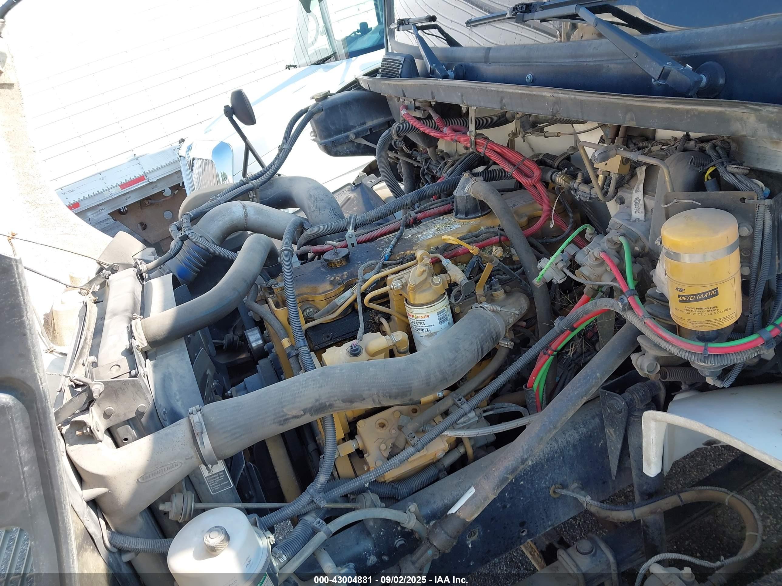 FREIGHTLINER MEDIUM image 10