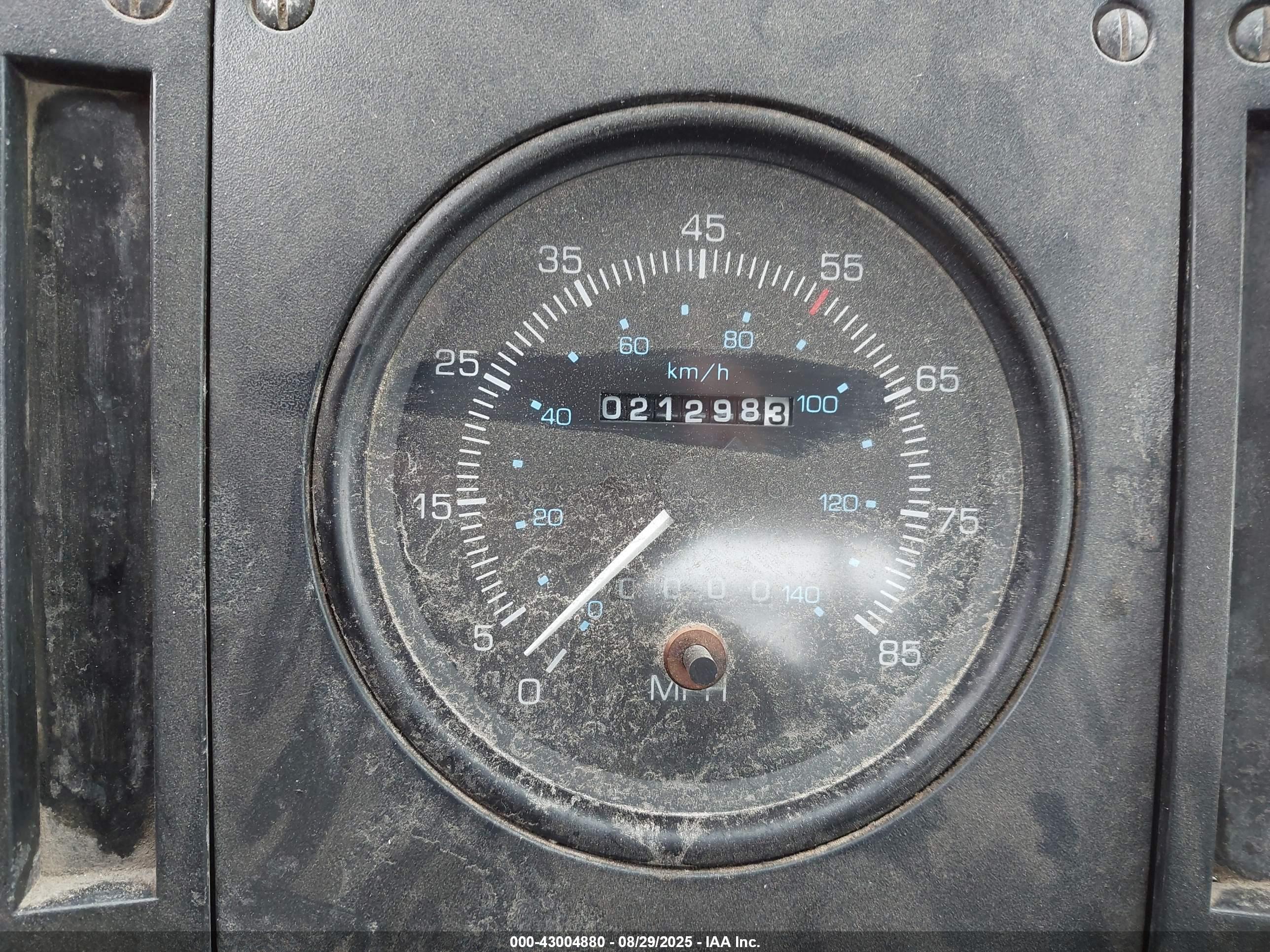 FREIGHTLINER HC image 6