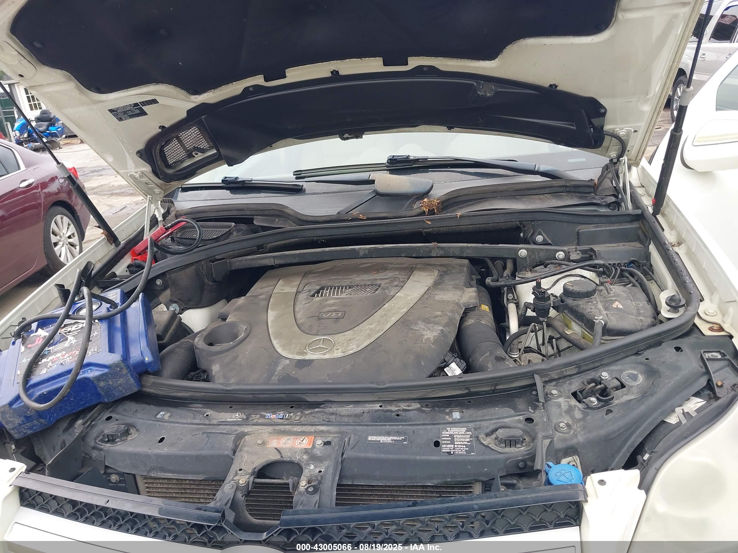 MERCEDES-BENZ GL image 10