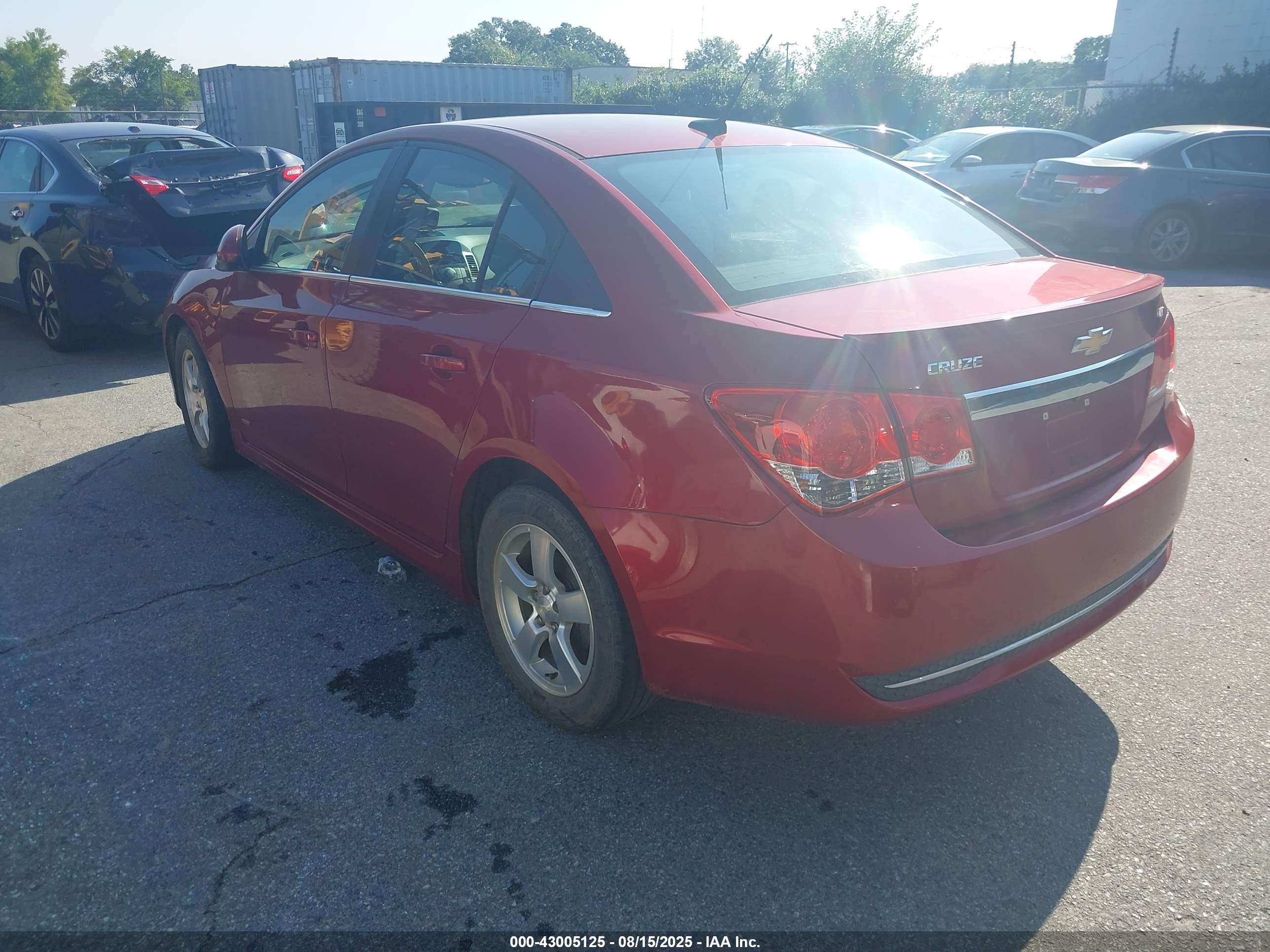 CHEVROLET CRUZE image 3