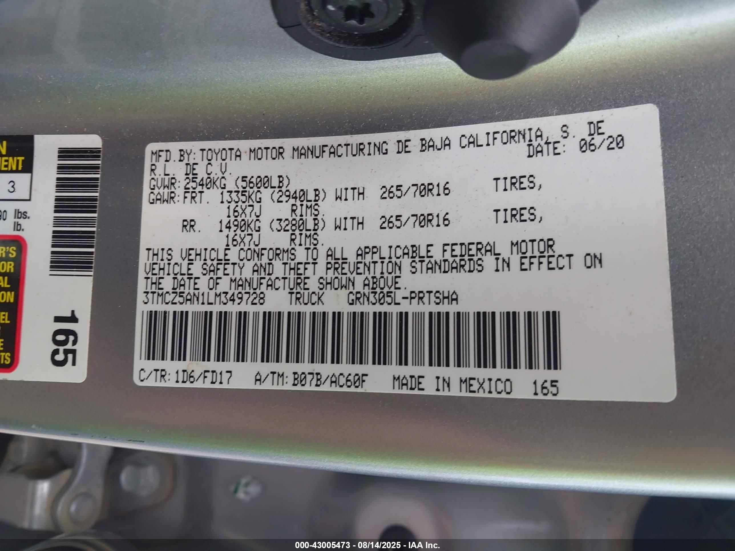 TOYOTA TACOMA image 9