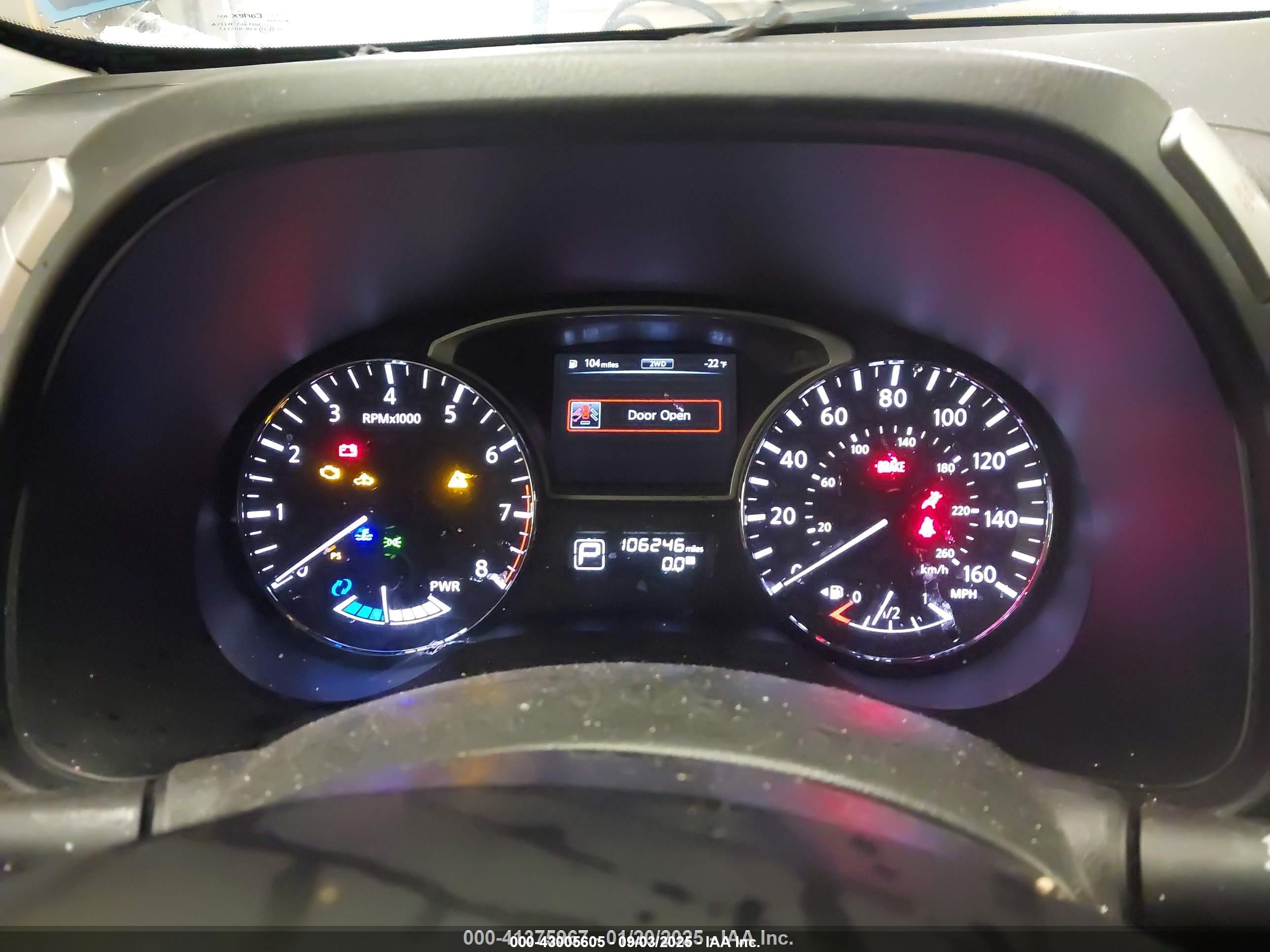 NISSAN PATHFINDER image 7