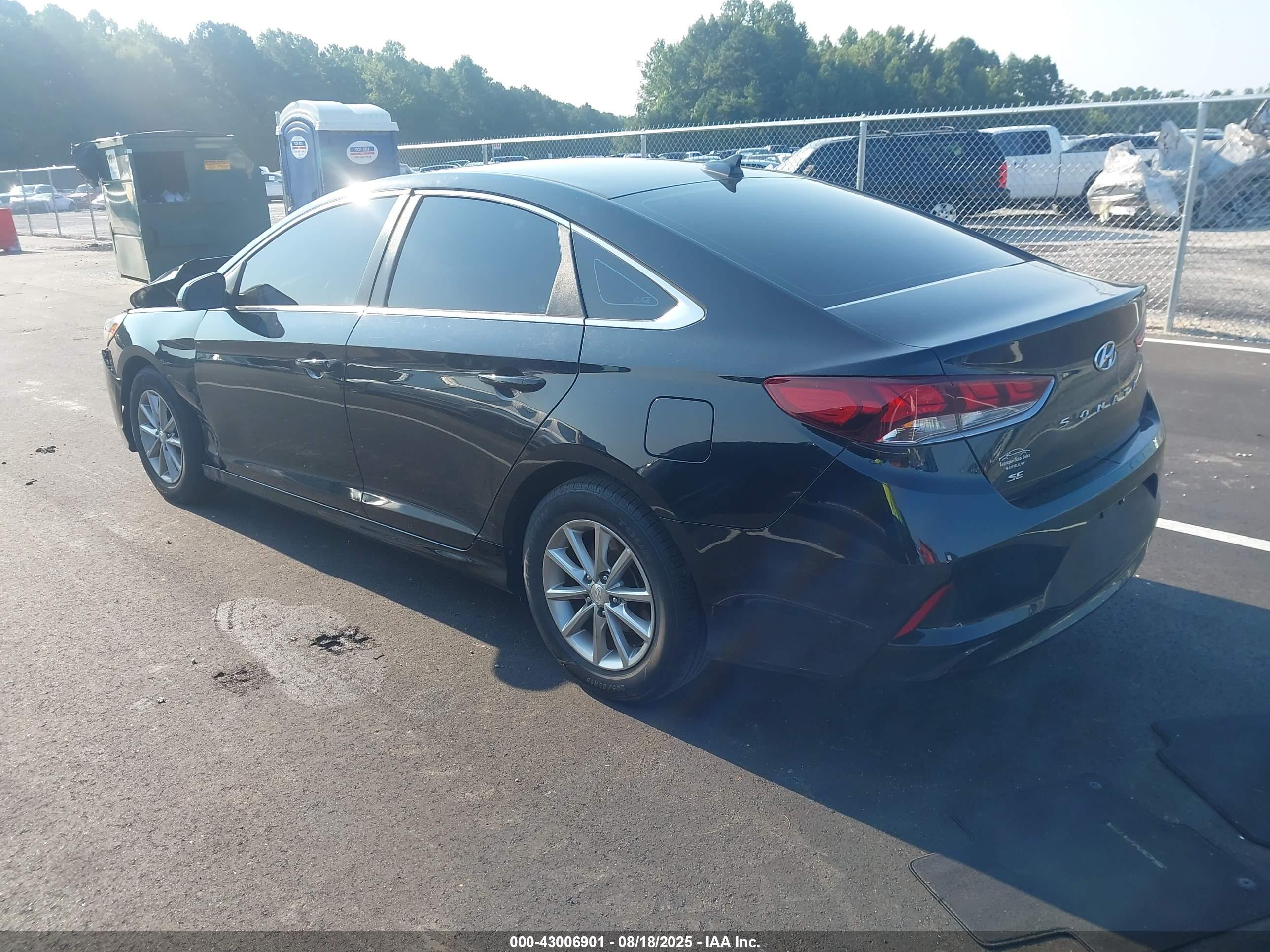 HYUNDAI SONATA image 3