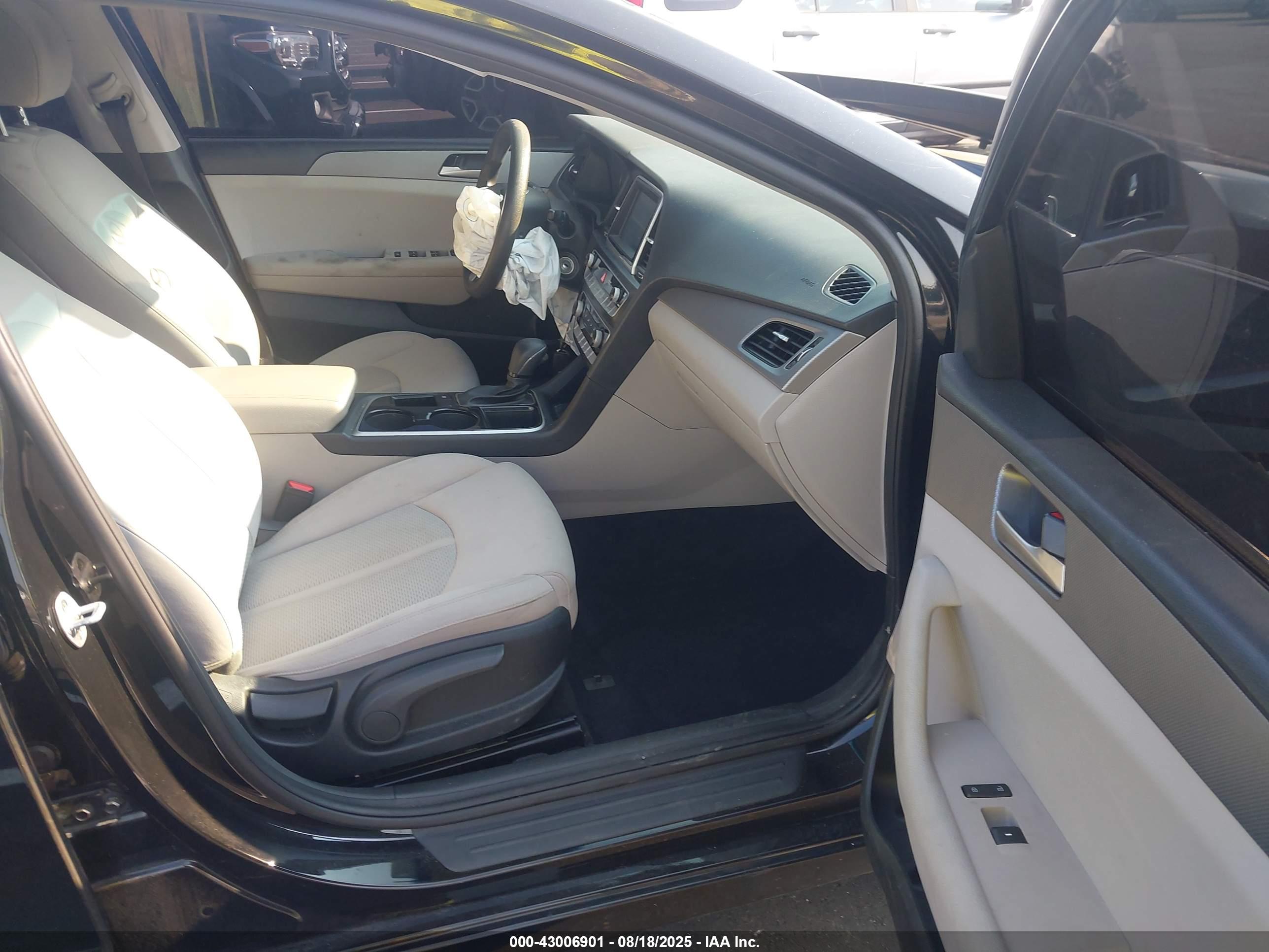 HYUNDAI SONATA image 5