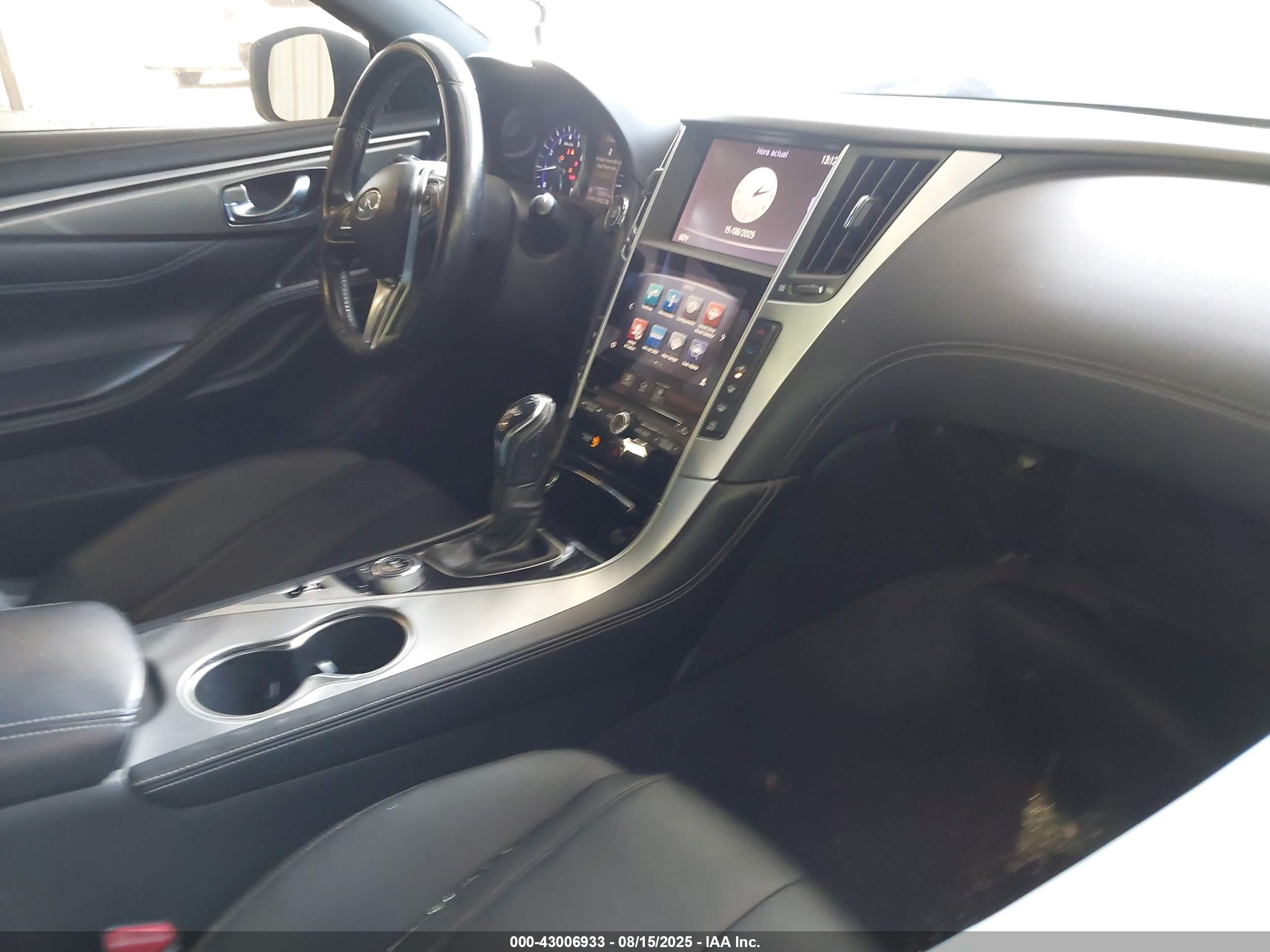INFINITI Q60 image 5
