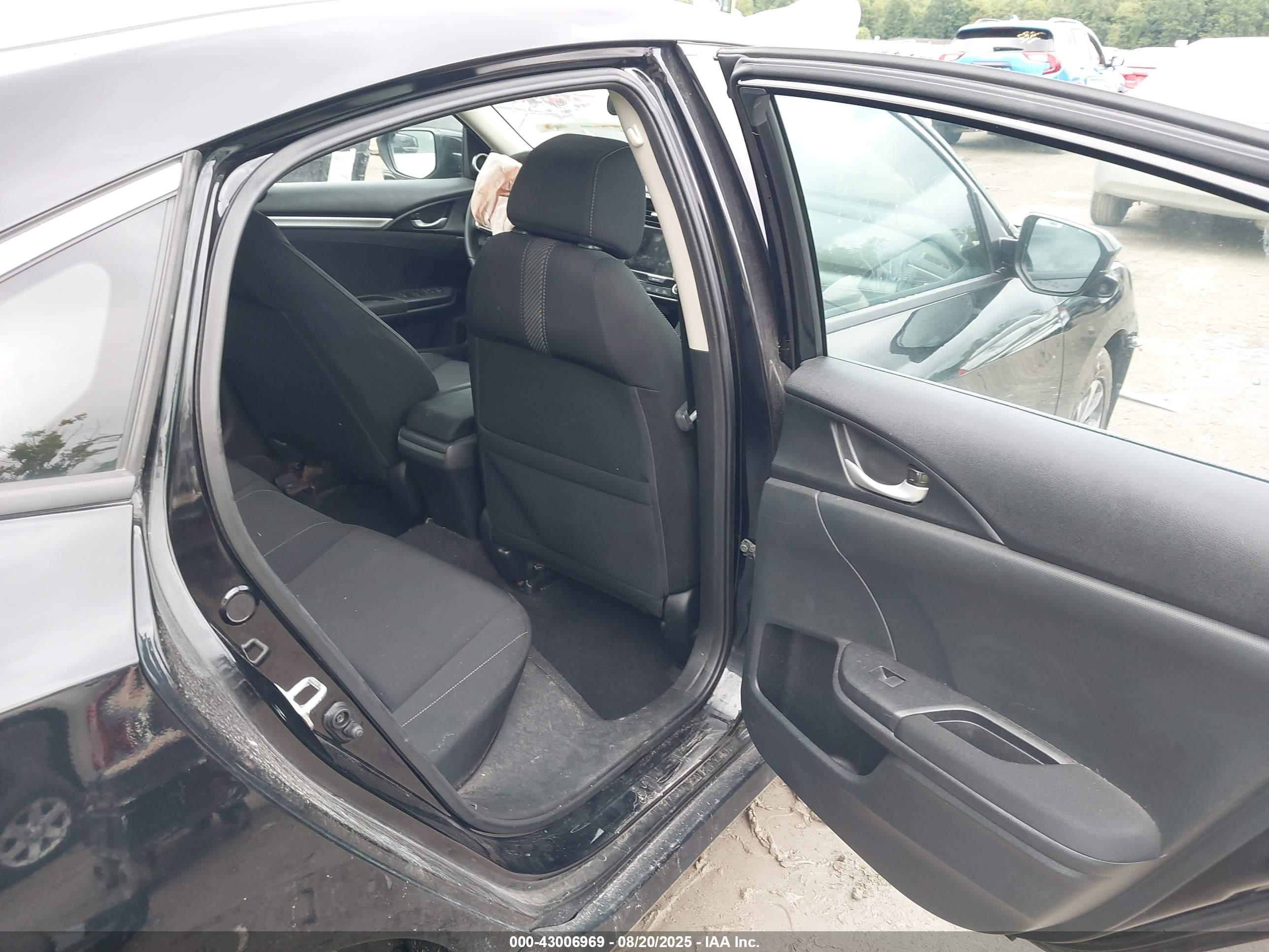 HONDA CIVIC image 8