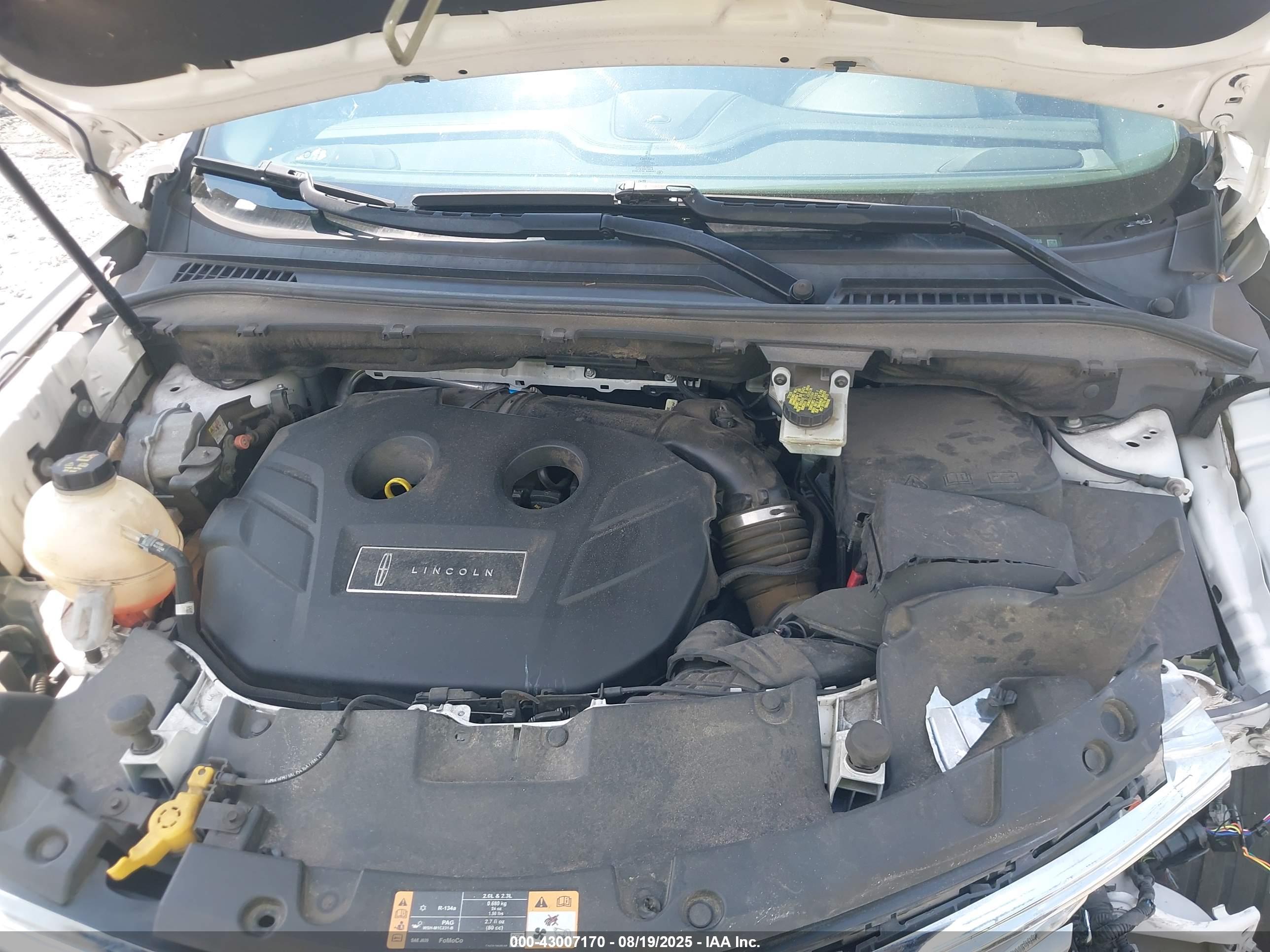 LINCOLN MKC image 10