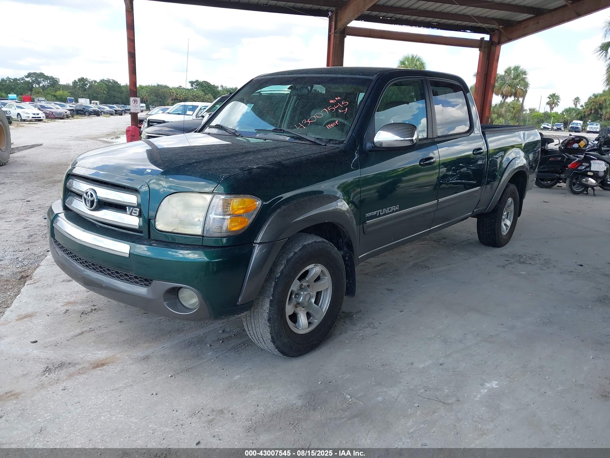 TOYOTA TUNDRA image 2