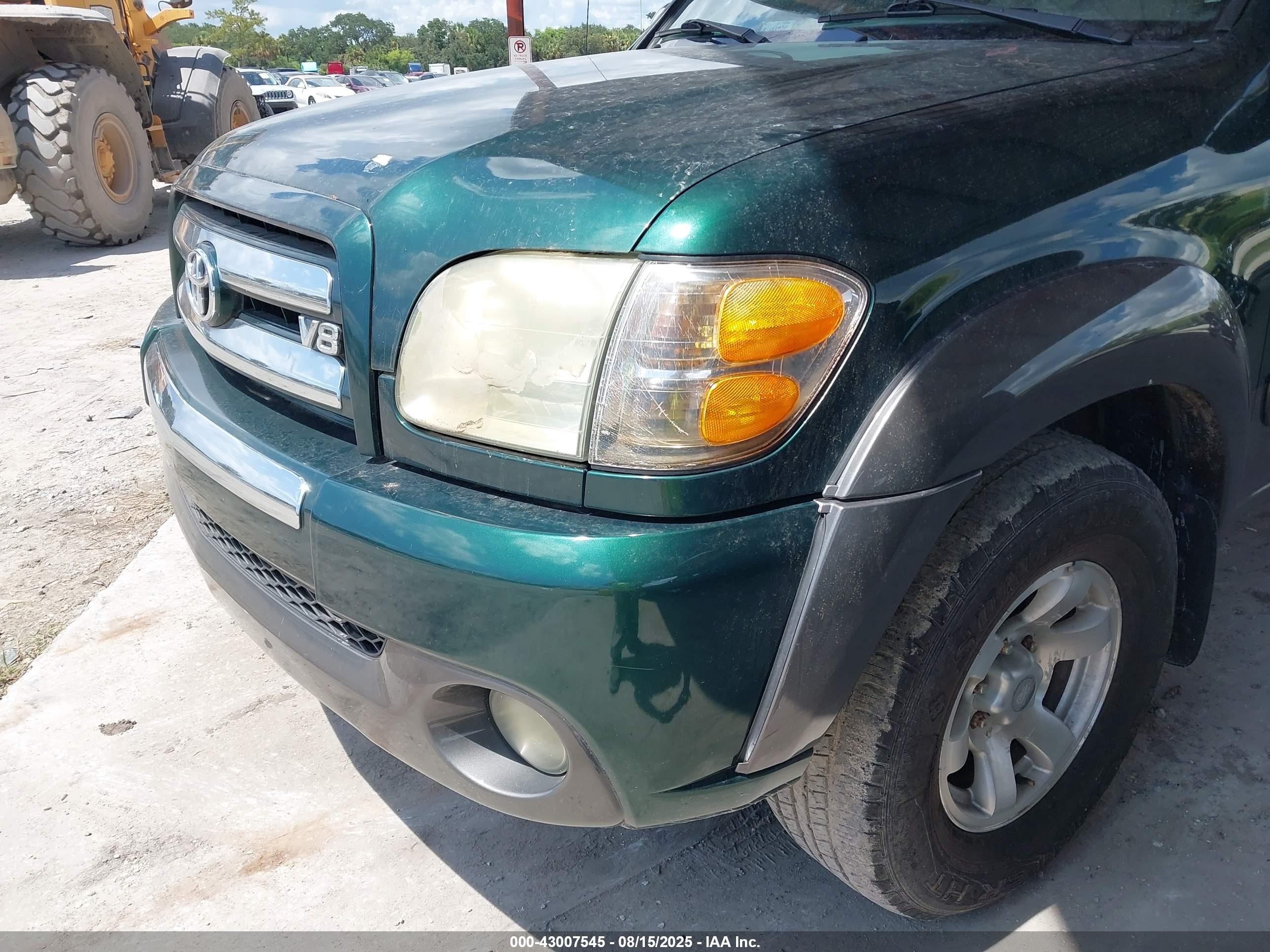 TOYOTA TUNDRA image 6