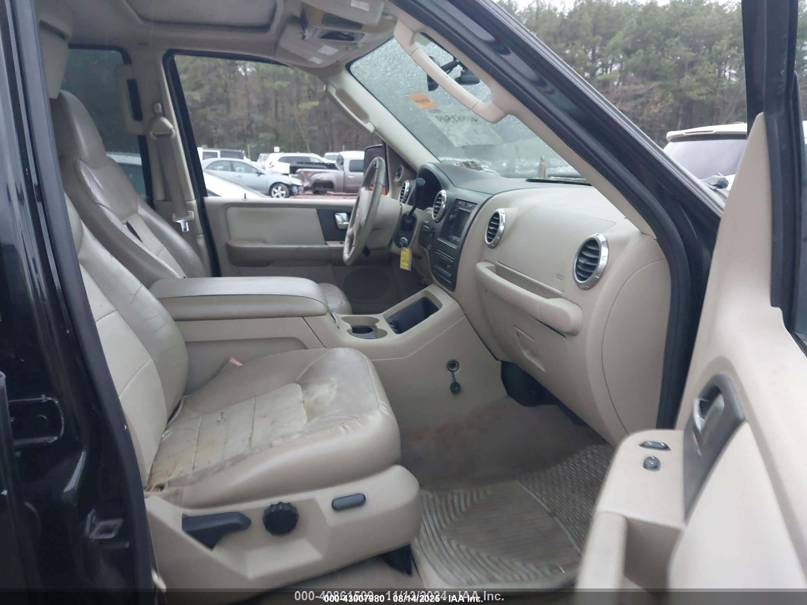 FORD EXPEDITION image 5