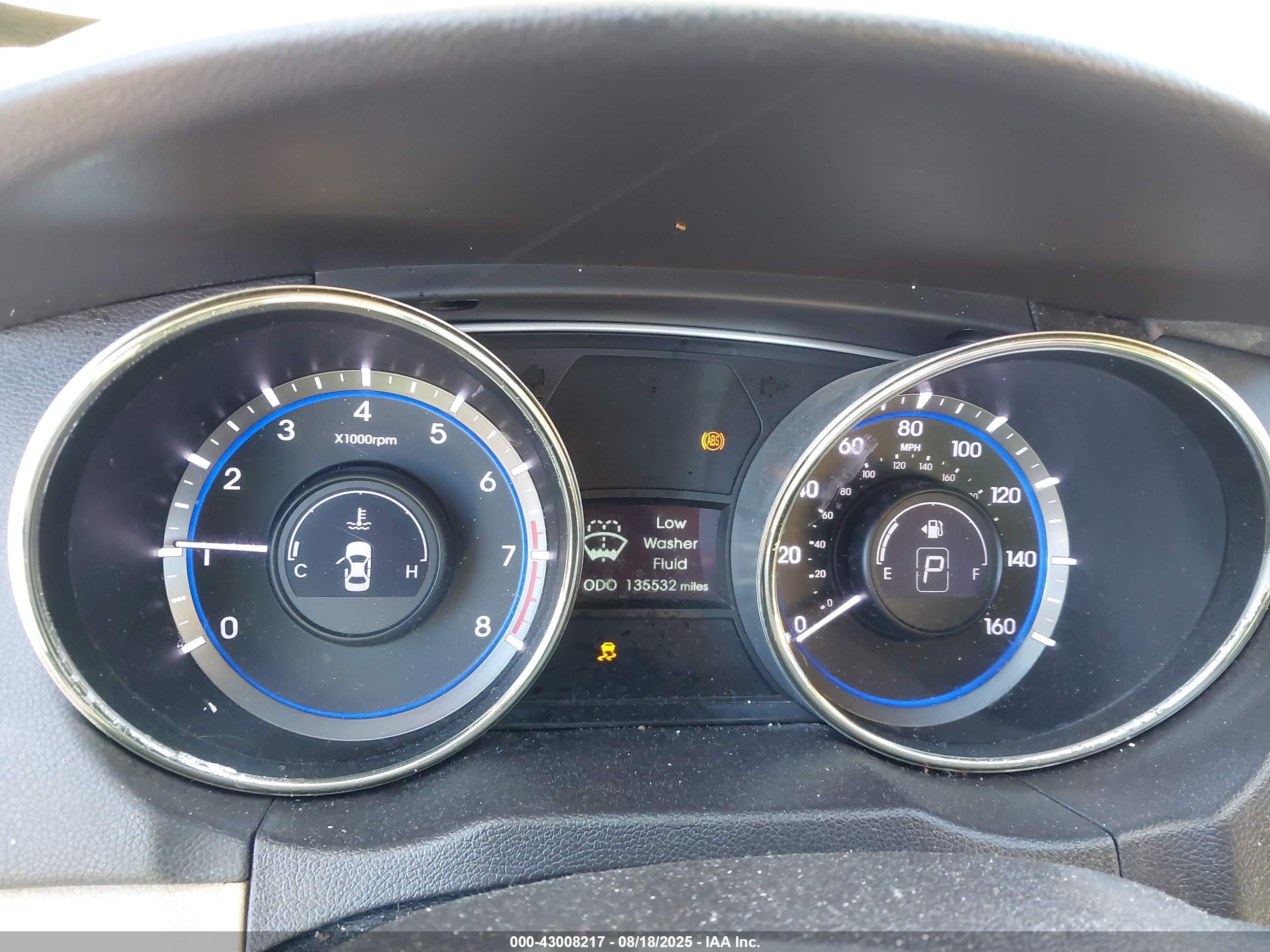 HYUNDAI SONATA image 7