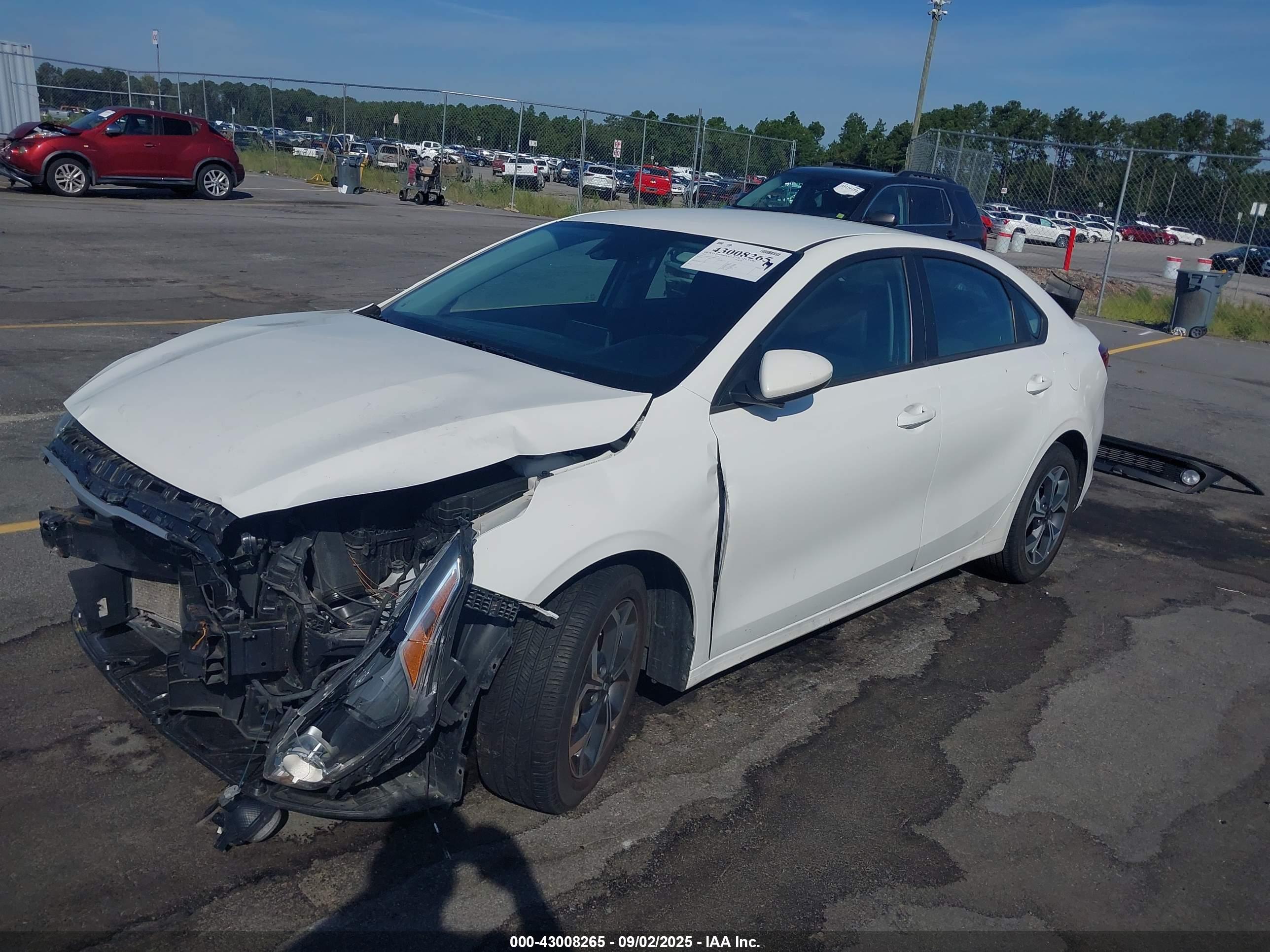 KIA FORTE image 2