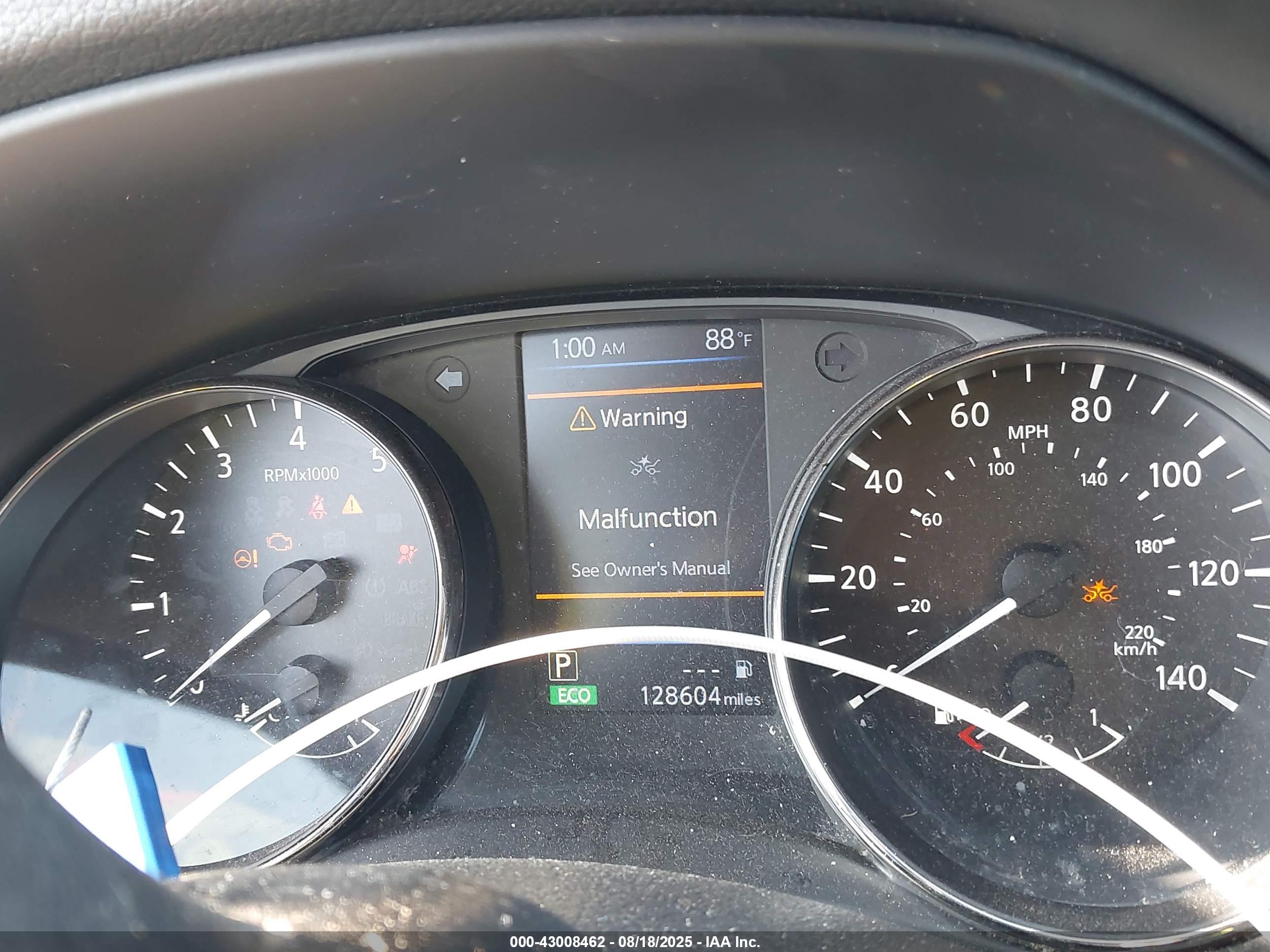 NISSAN ROGUE image 7