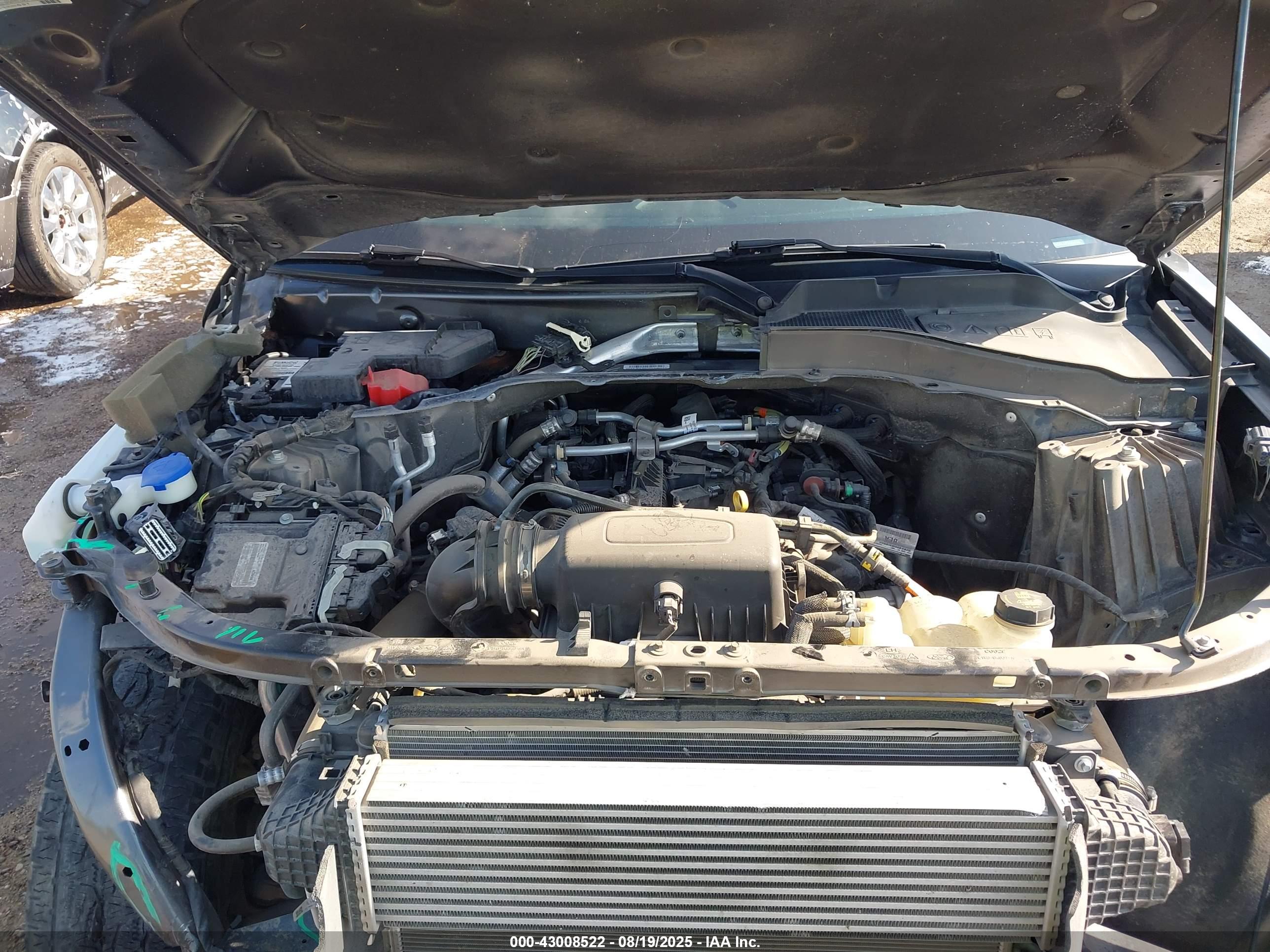 FORD EXPLORER image 10