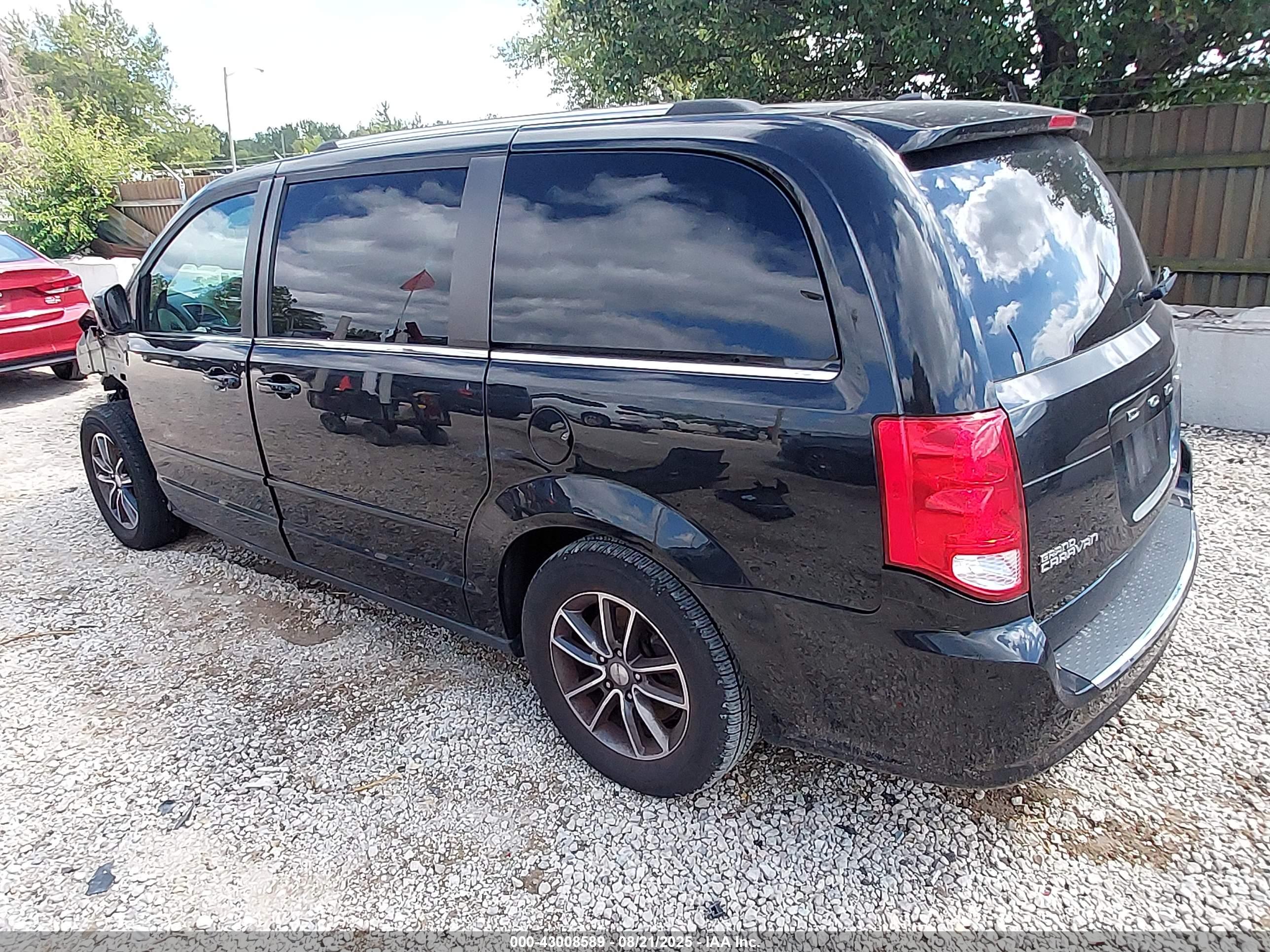 DODGE GRAND image 3