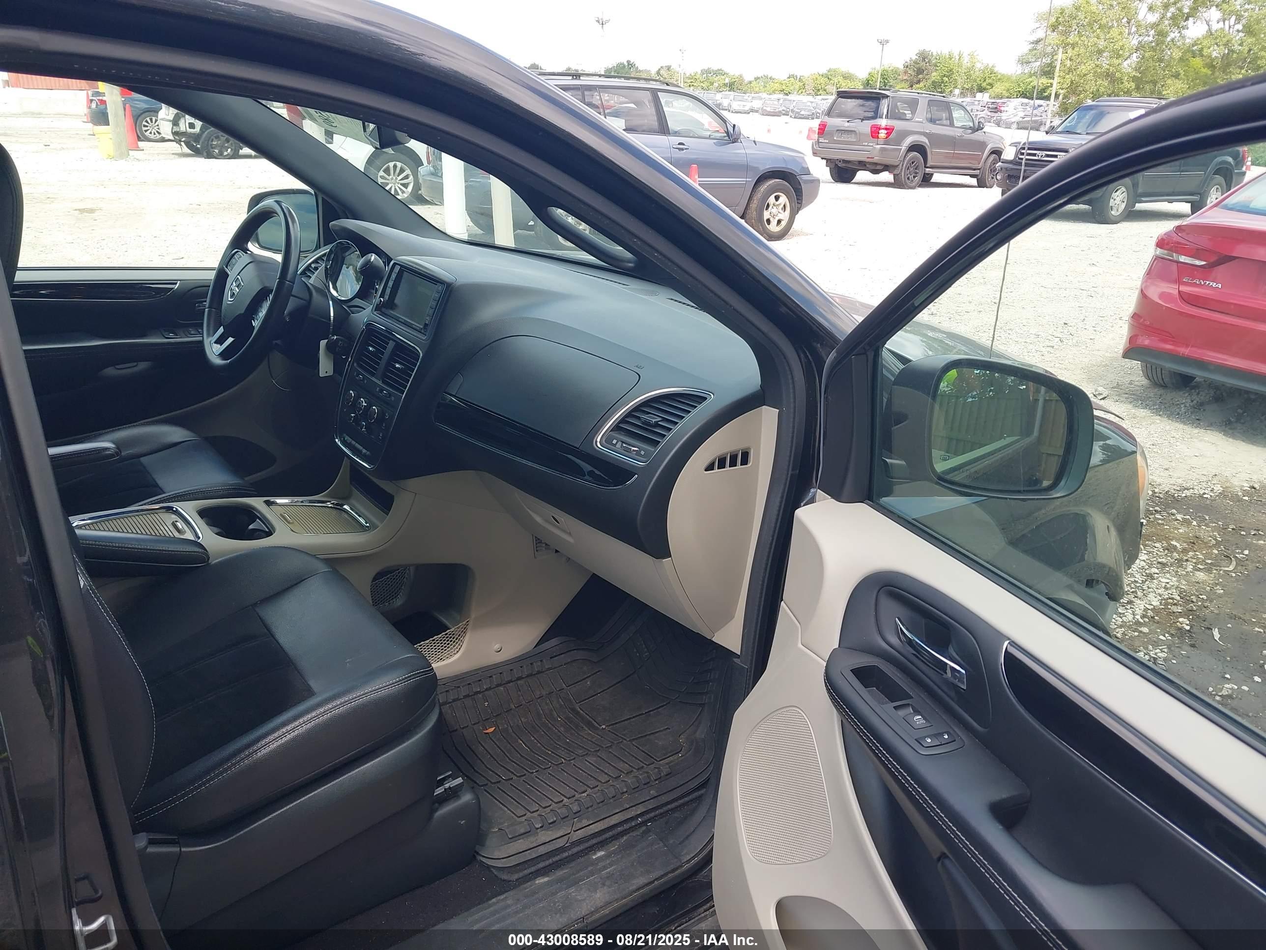 DODGE GRAND image 5