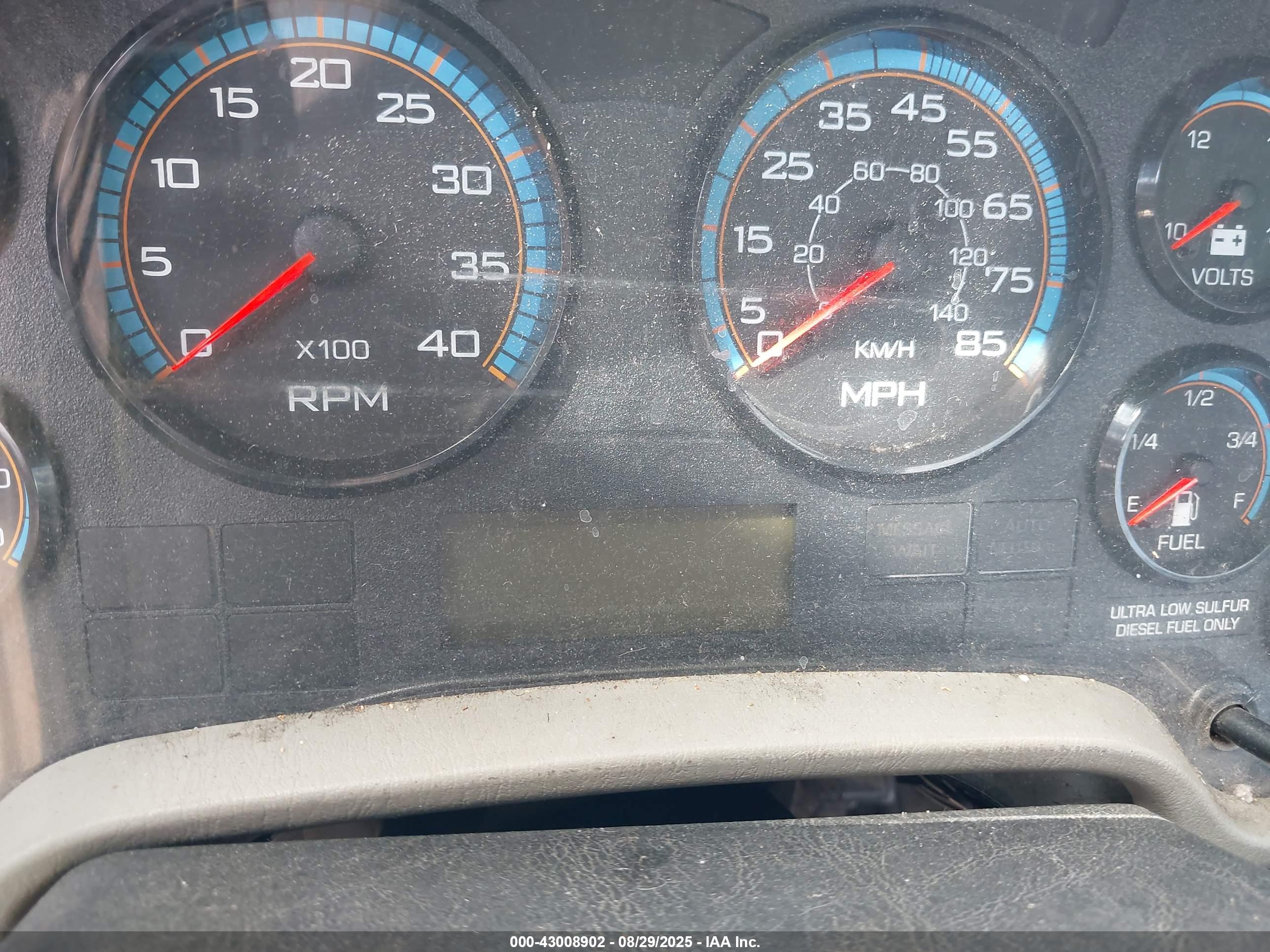 INTERNATIONAL 4000 image 6