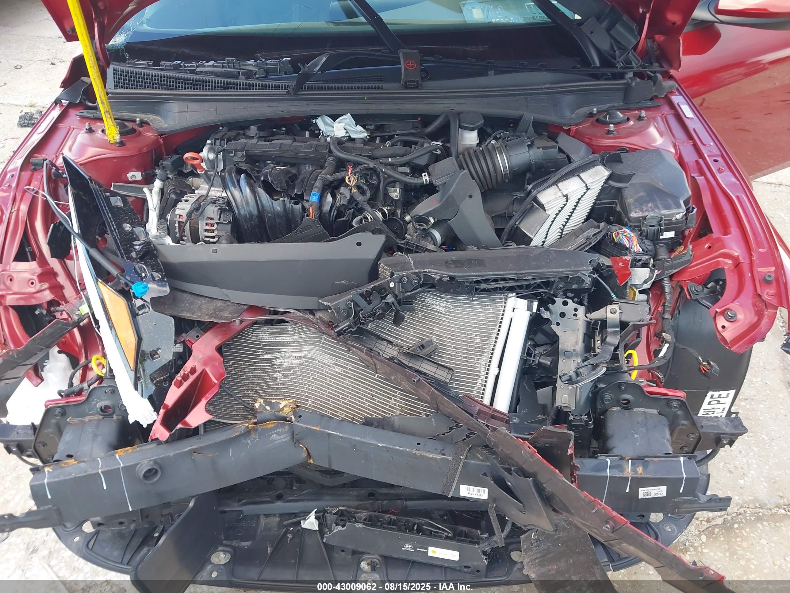 HYUNDAI ELANTRA image 10