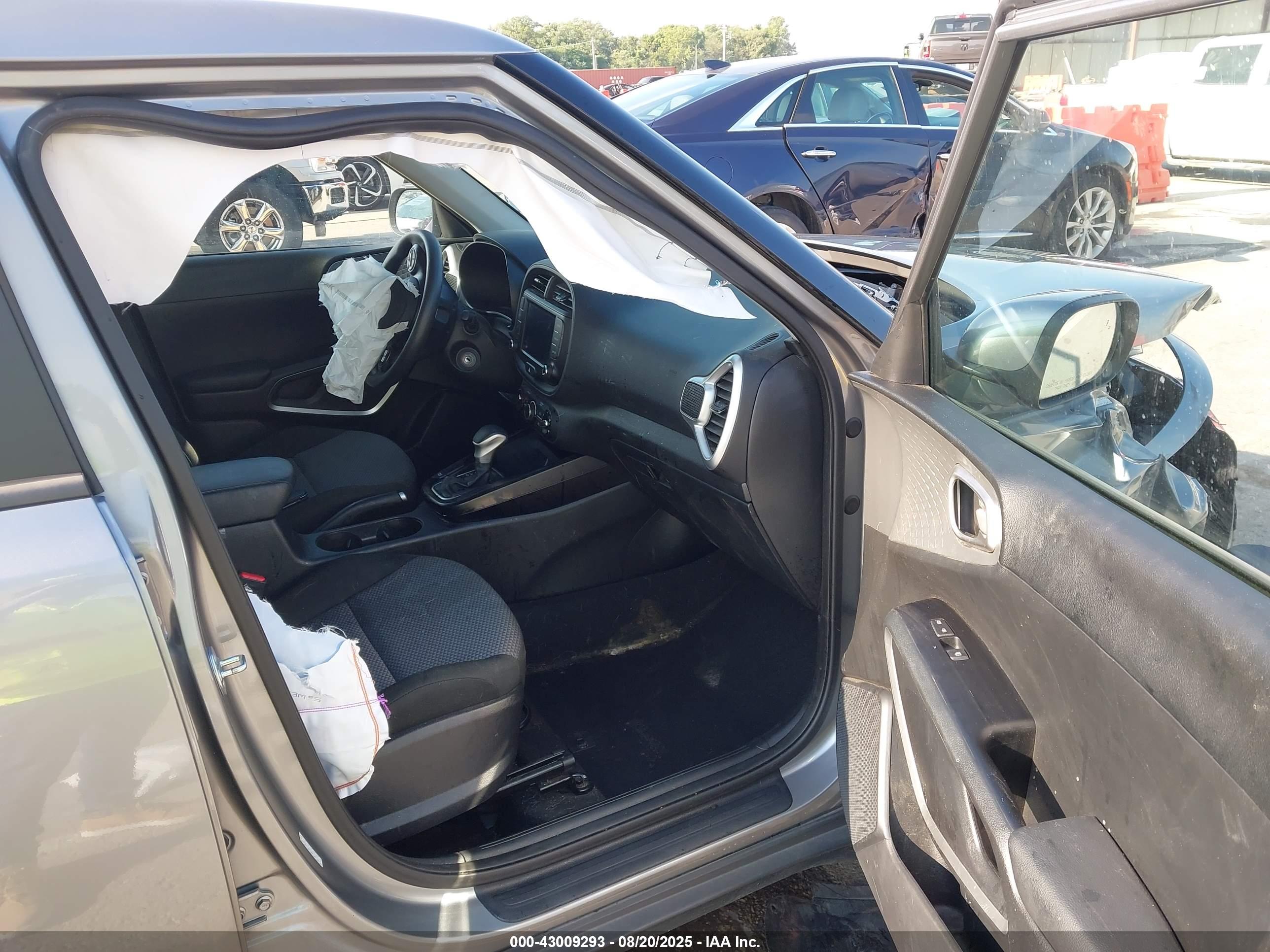 KIA SOUL image 5