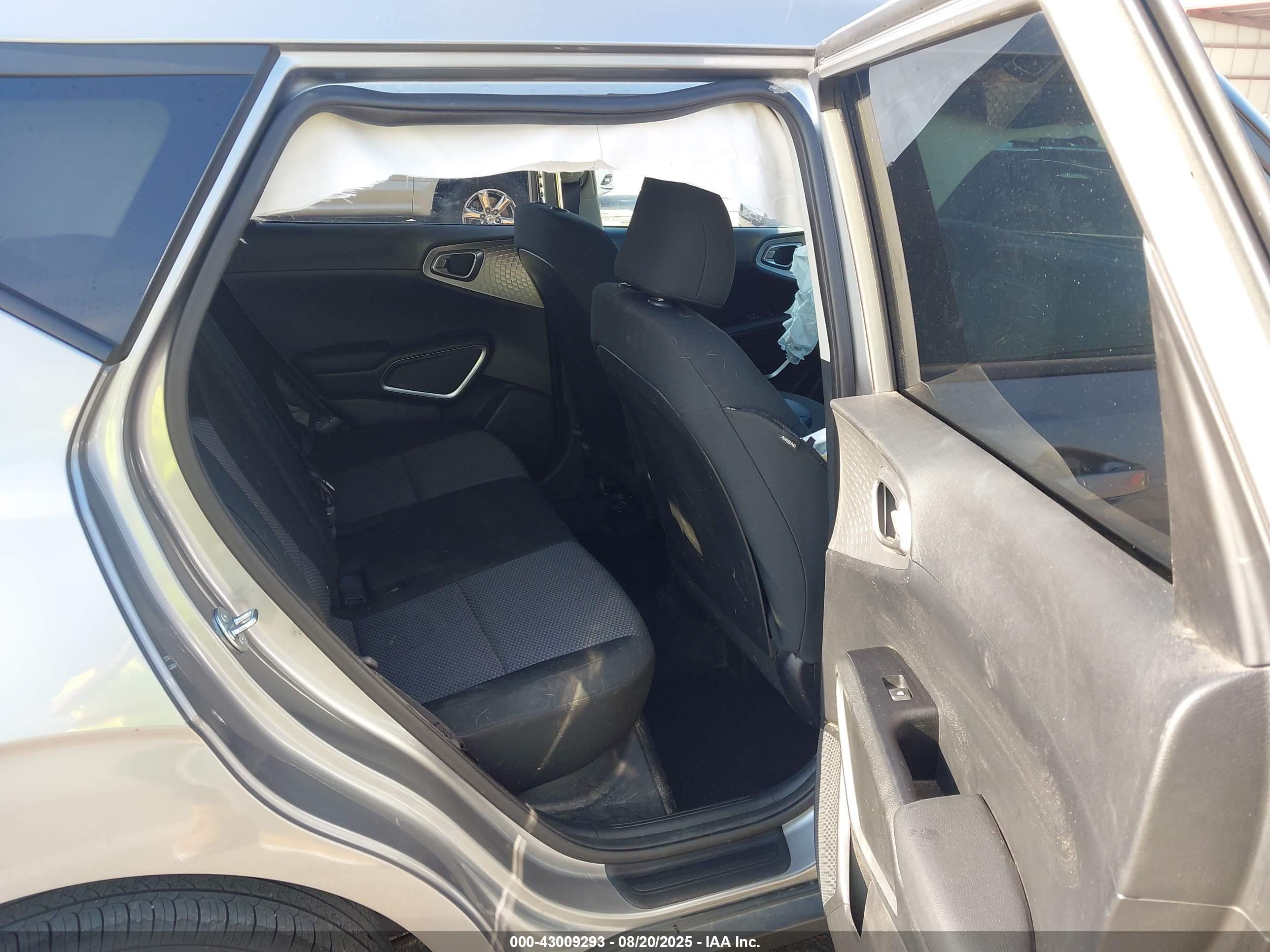 KIA SOUL image 8