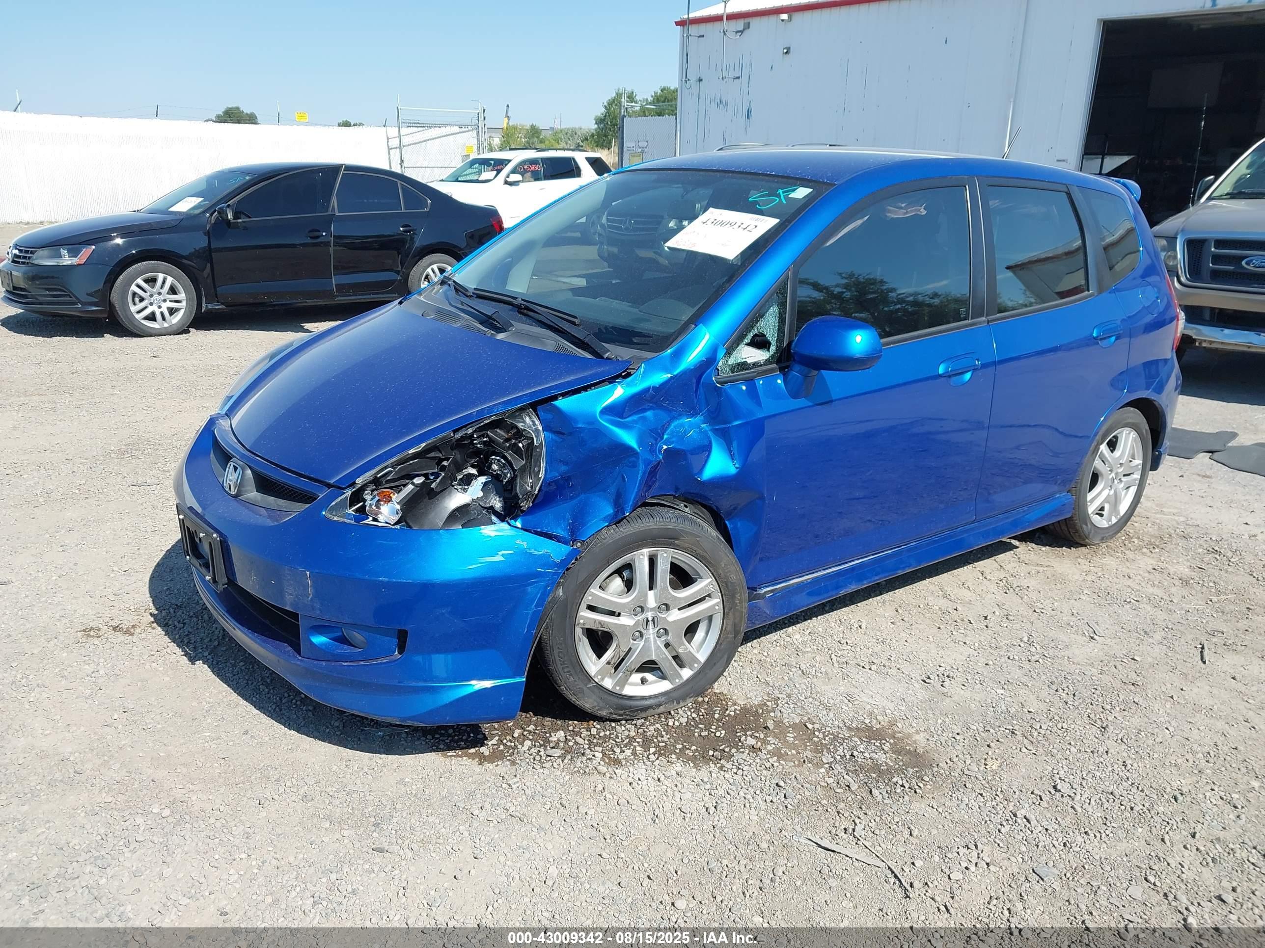 HONDA FIT image 2
