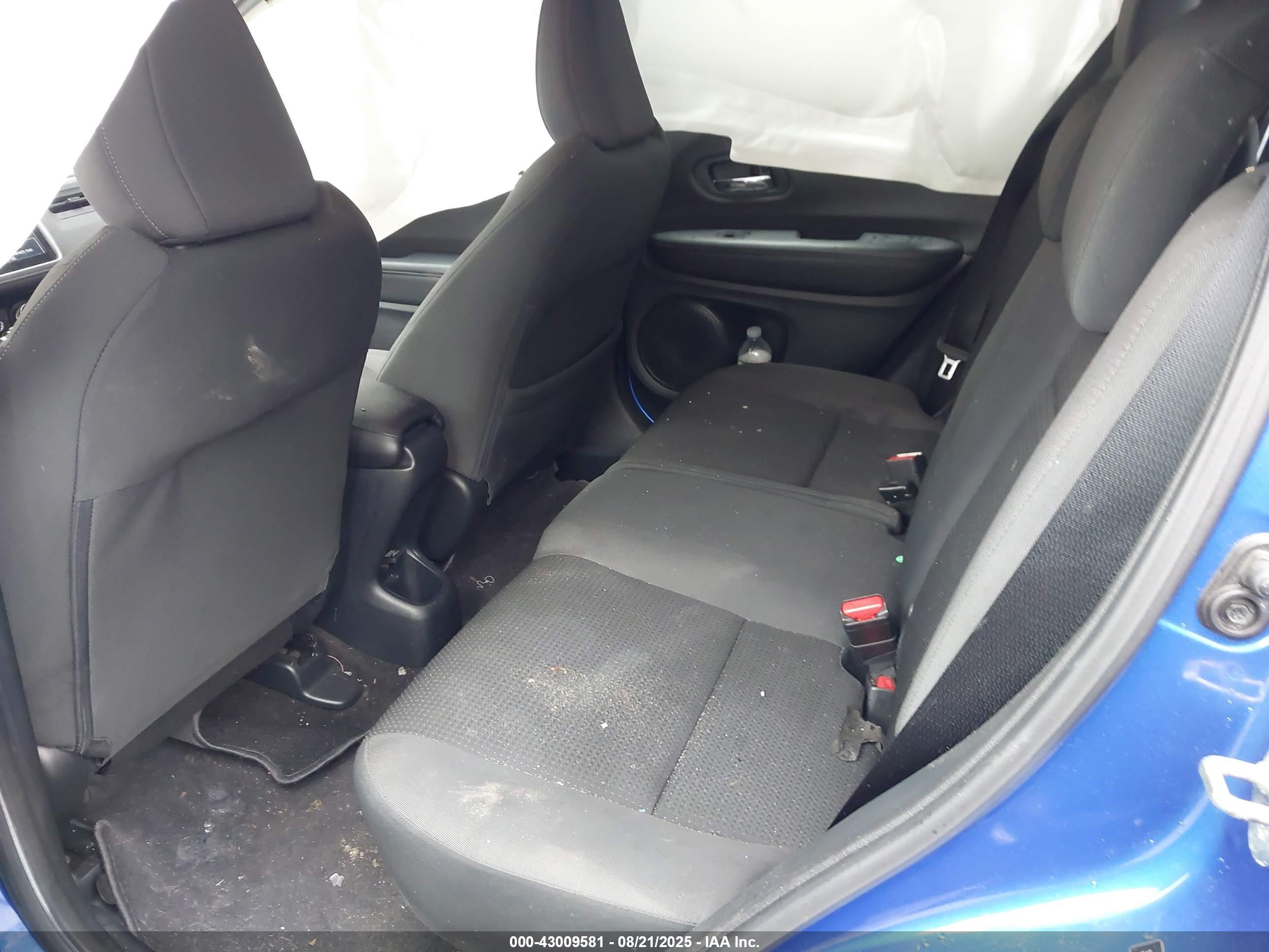 HONDA HR-V image 8