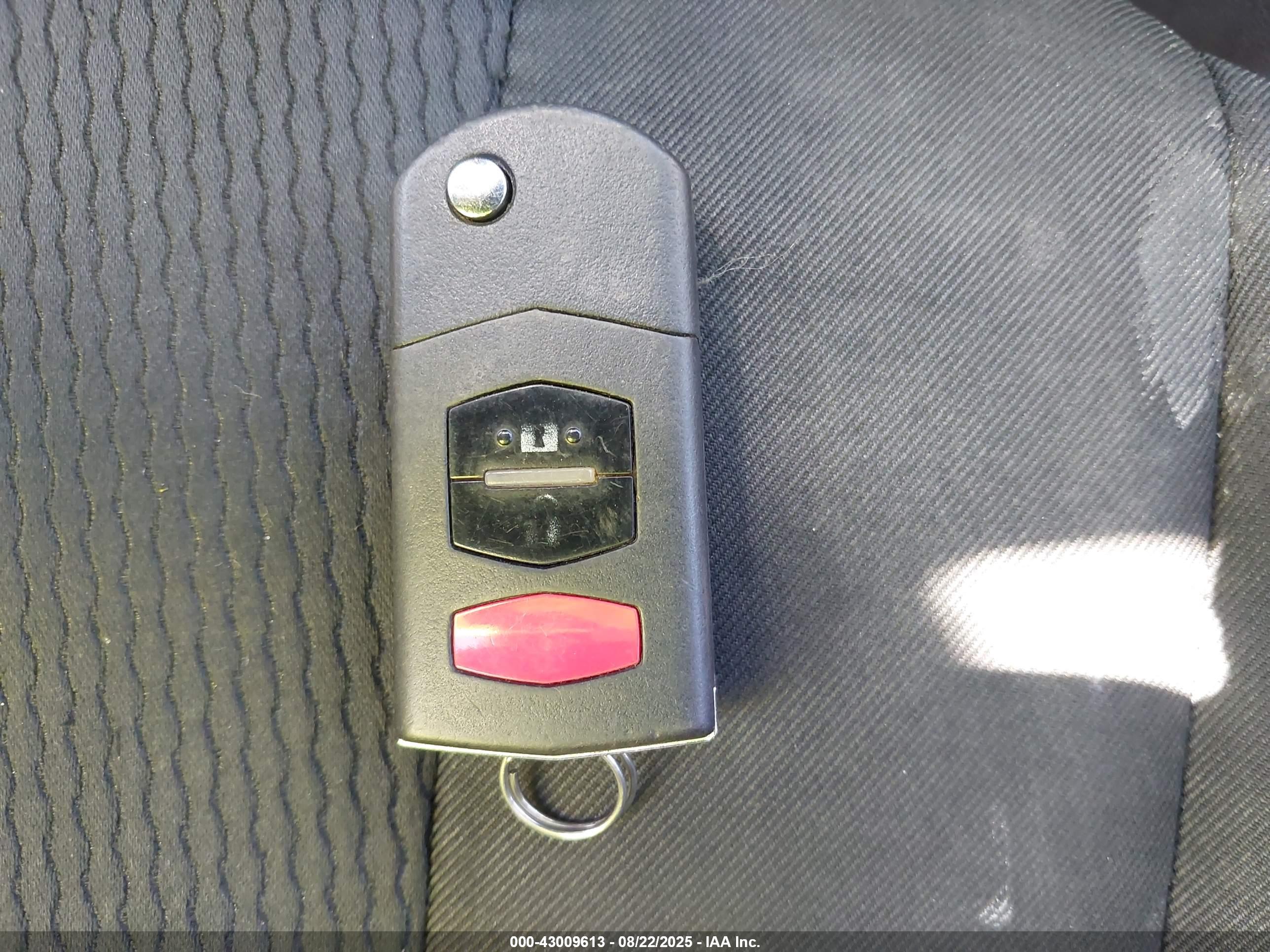 MAZDA MAZDA5 image 11