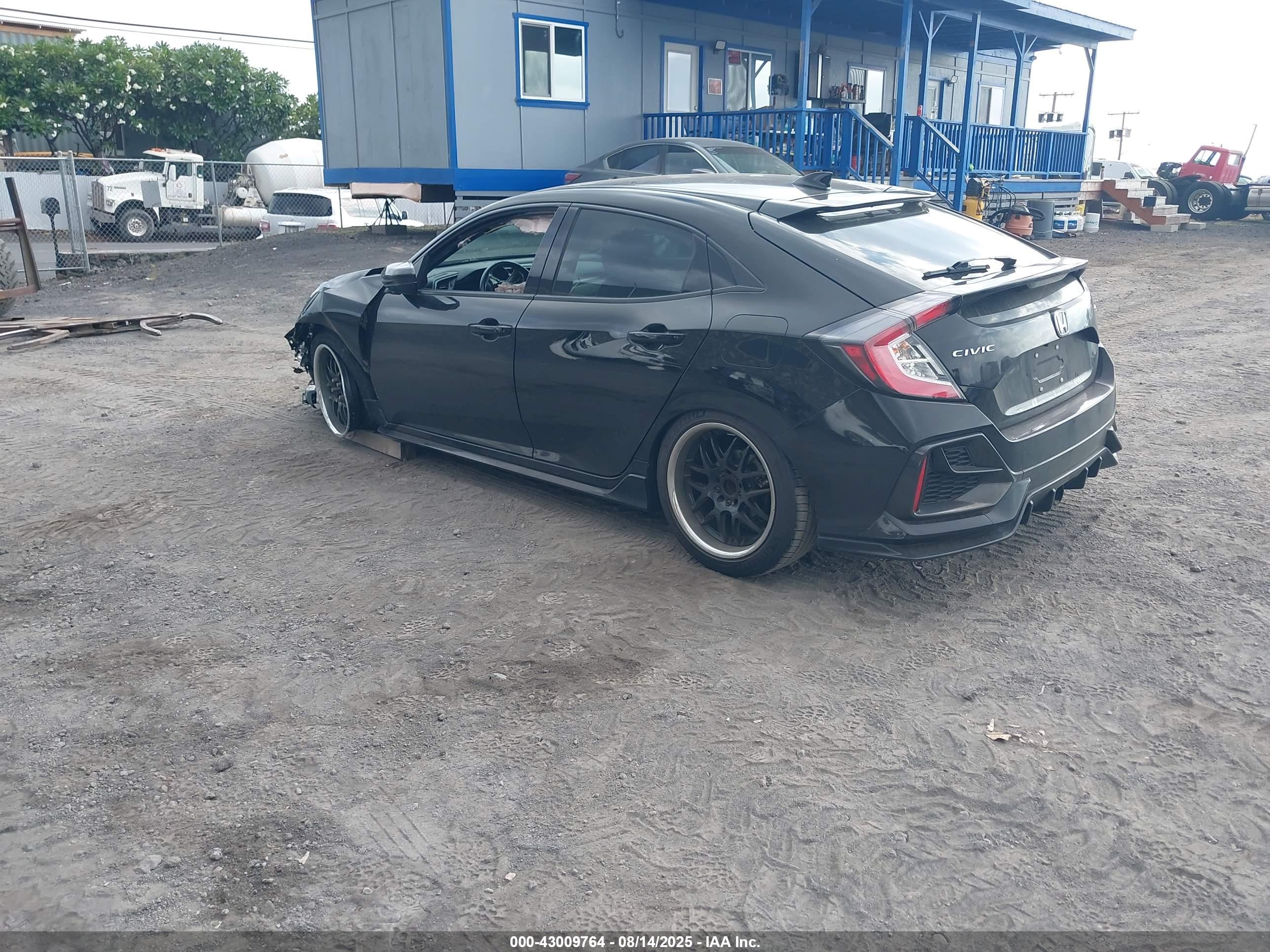 HONDA CIVIC image 3