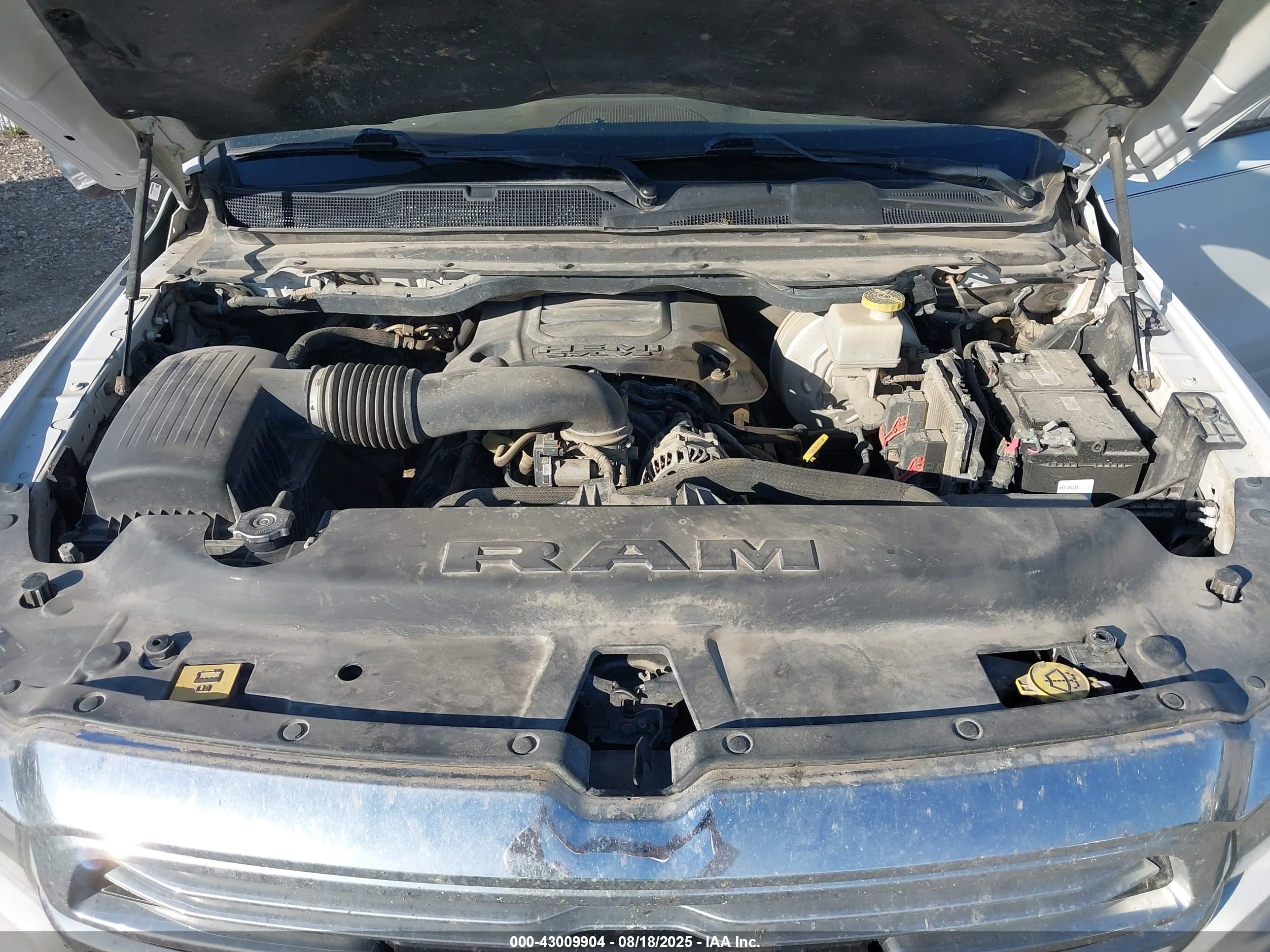 RAM 1500 image 10