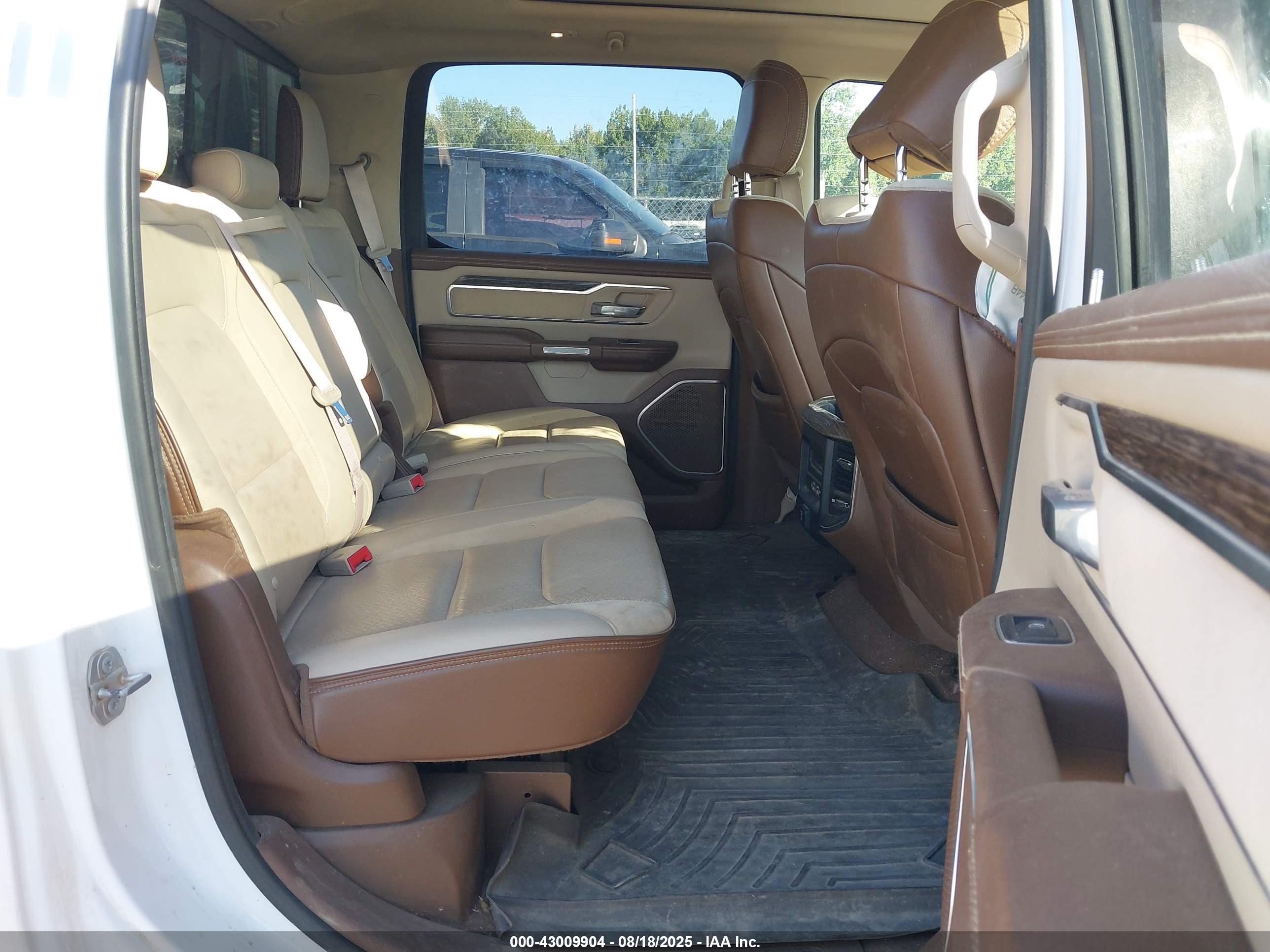RAM 1500 image 8