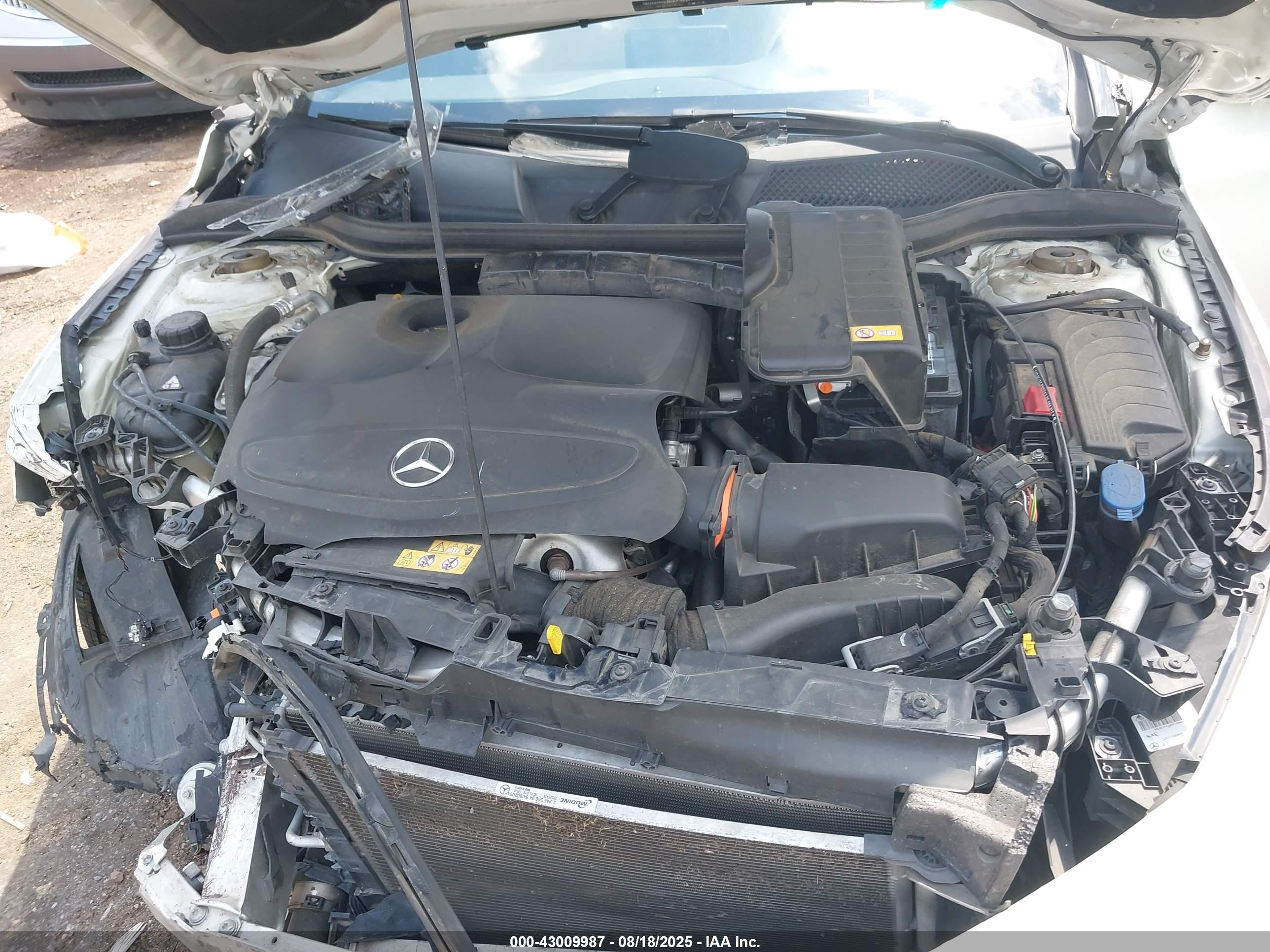 MERCEDES-BENZ CLA image 10