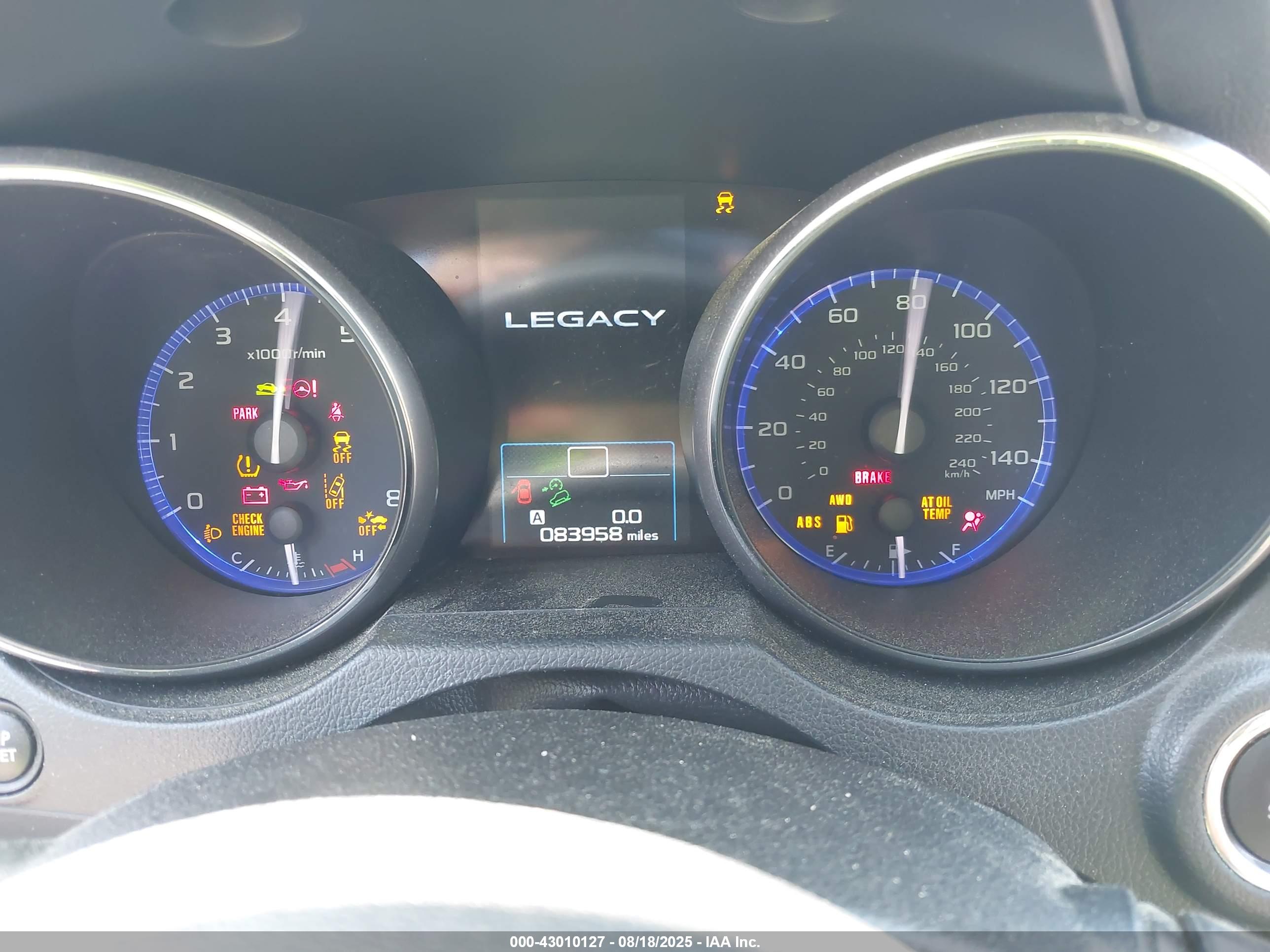 SUBARU OUTBACK image 7