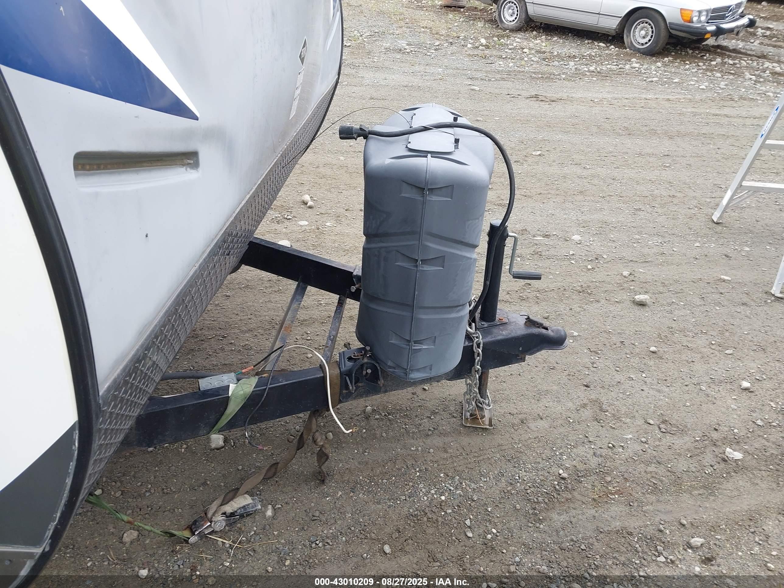 CRUISER RV image 10