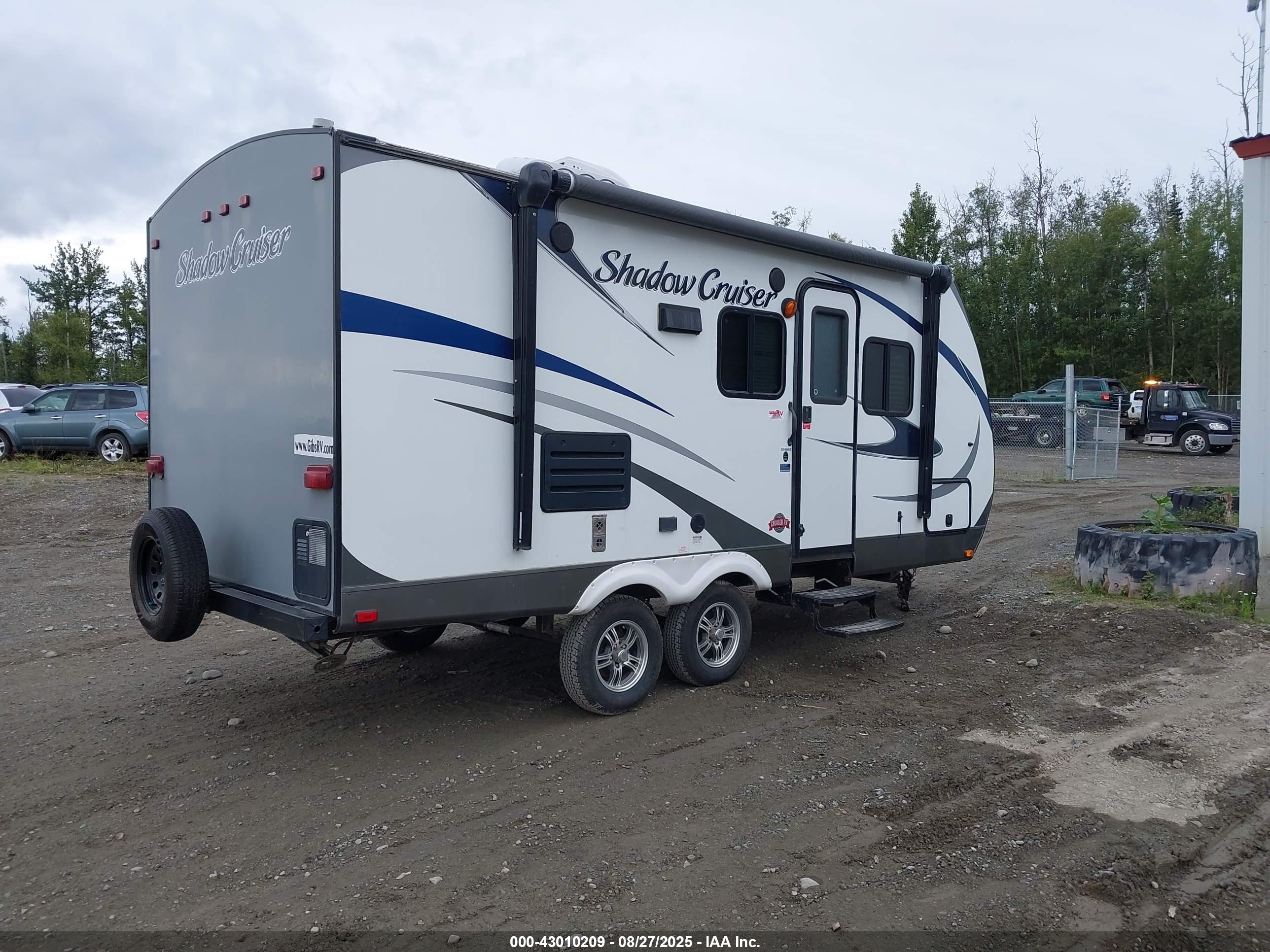 CRUISER RV image 2
