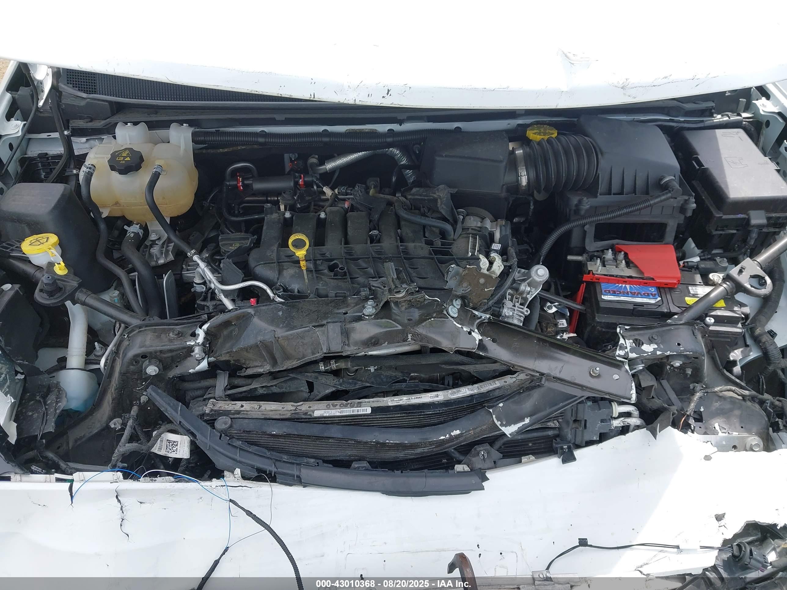 CHRYSLER VOYAGER image 10