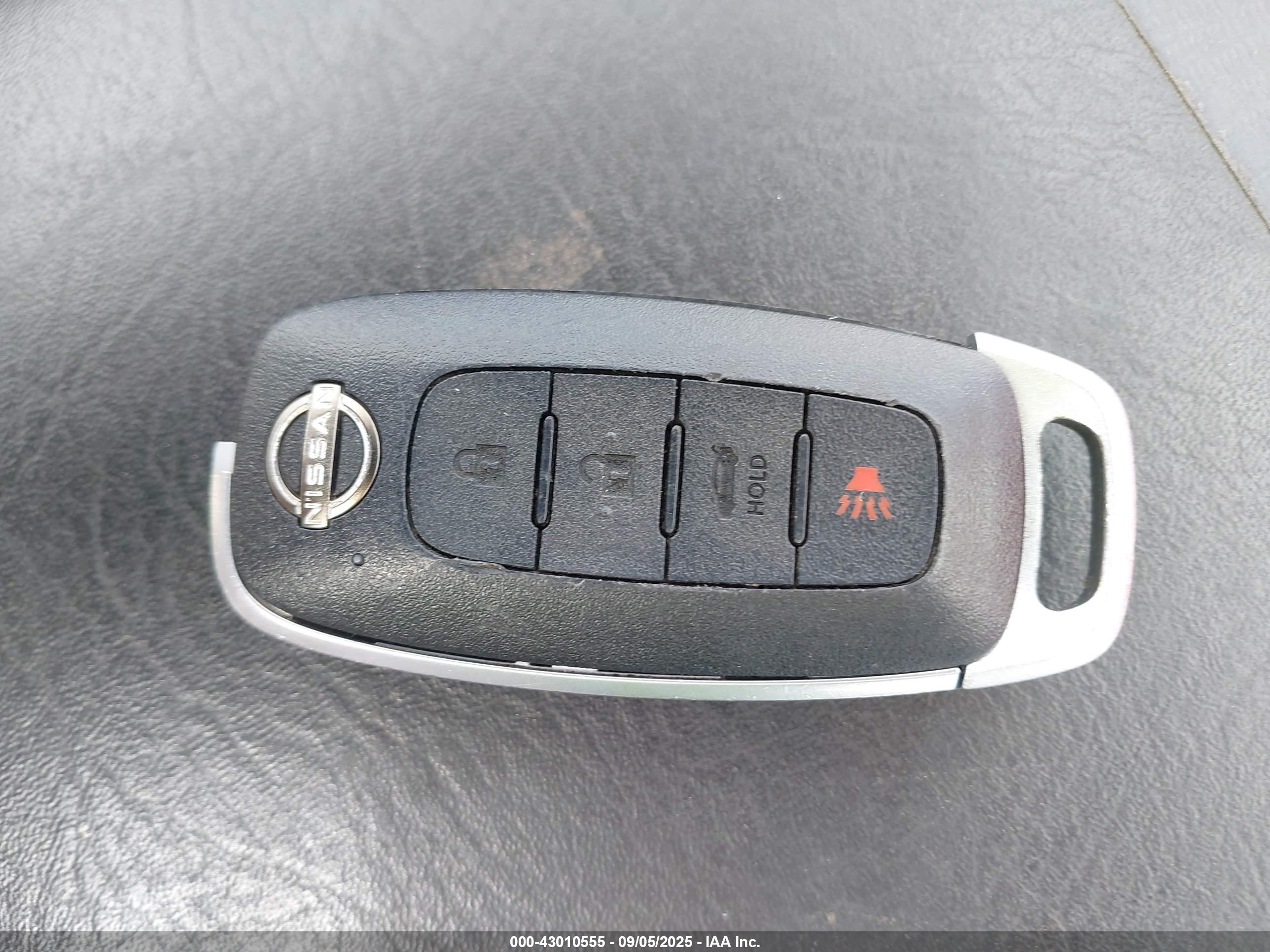 NISSAN SENTRA image 11