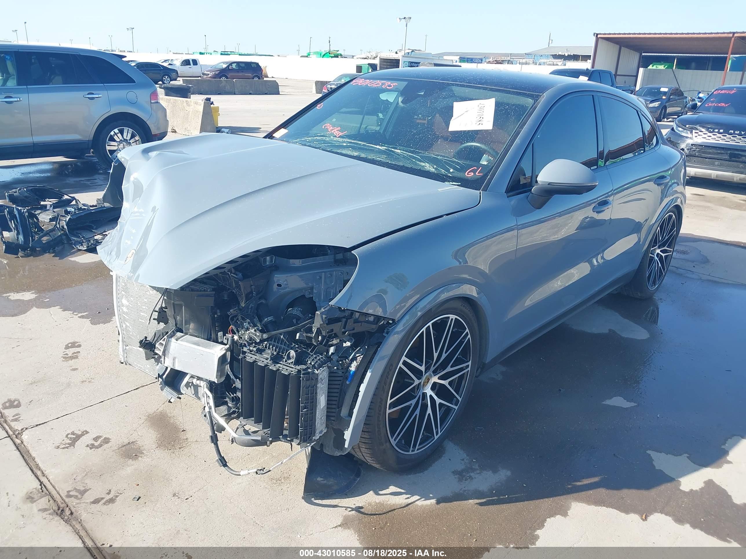 PORSCHE CAYENNE image 2