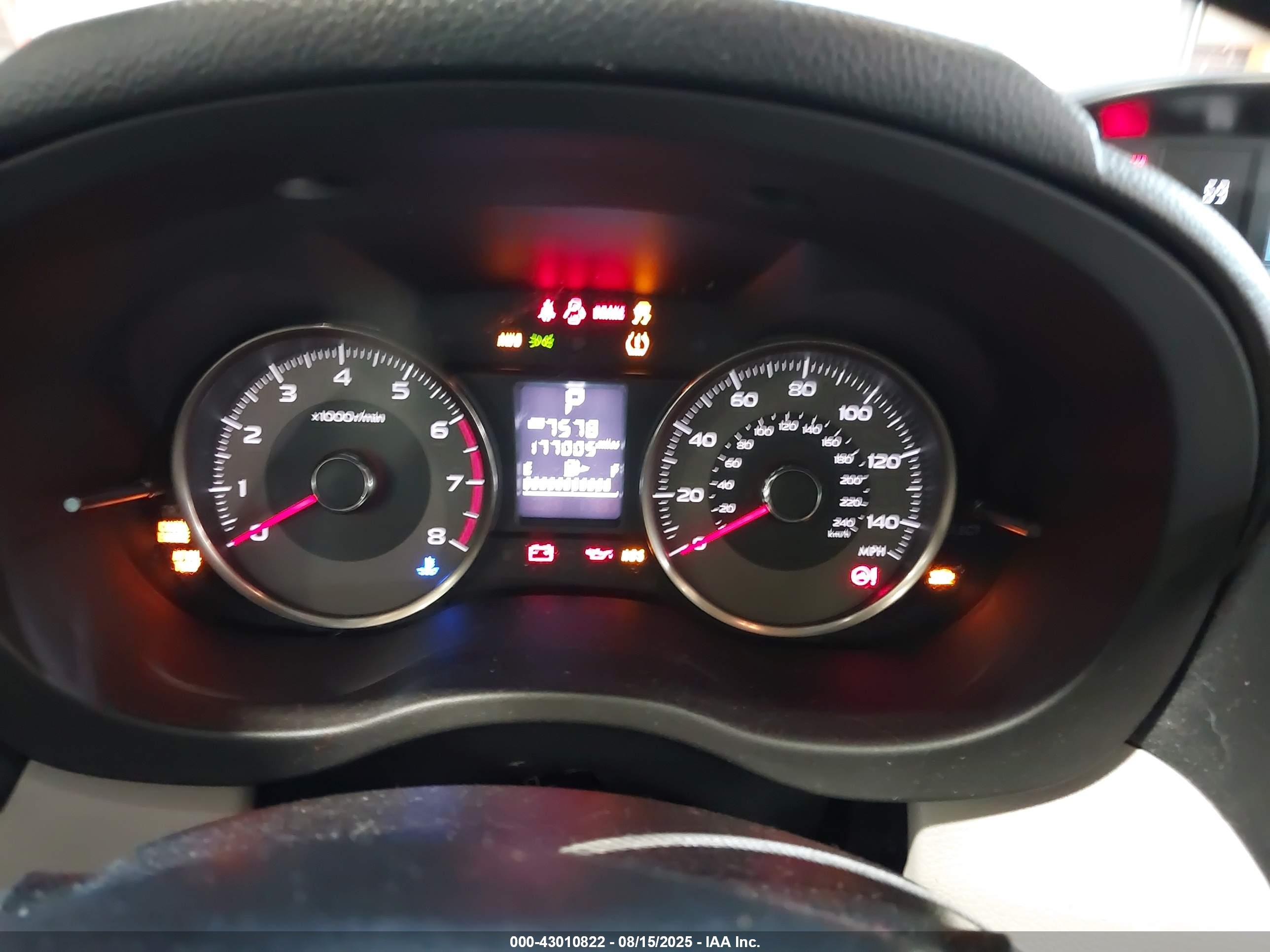 SUBARU FORESTER image 7