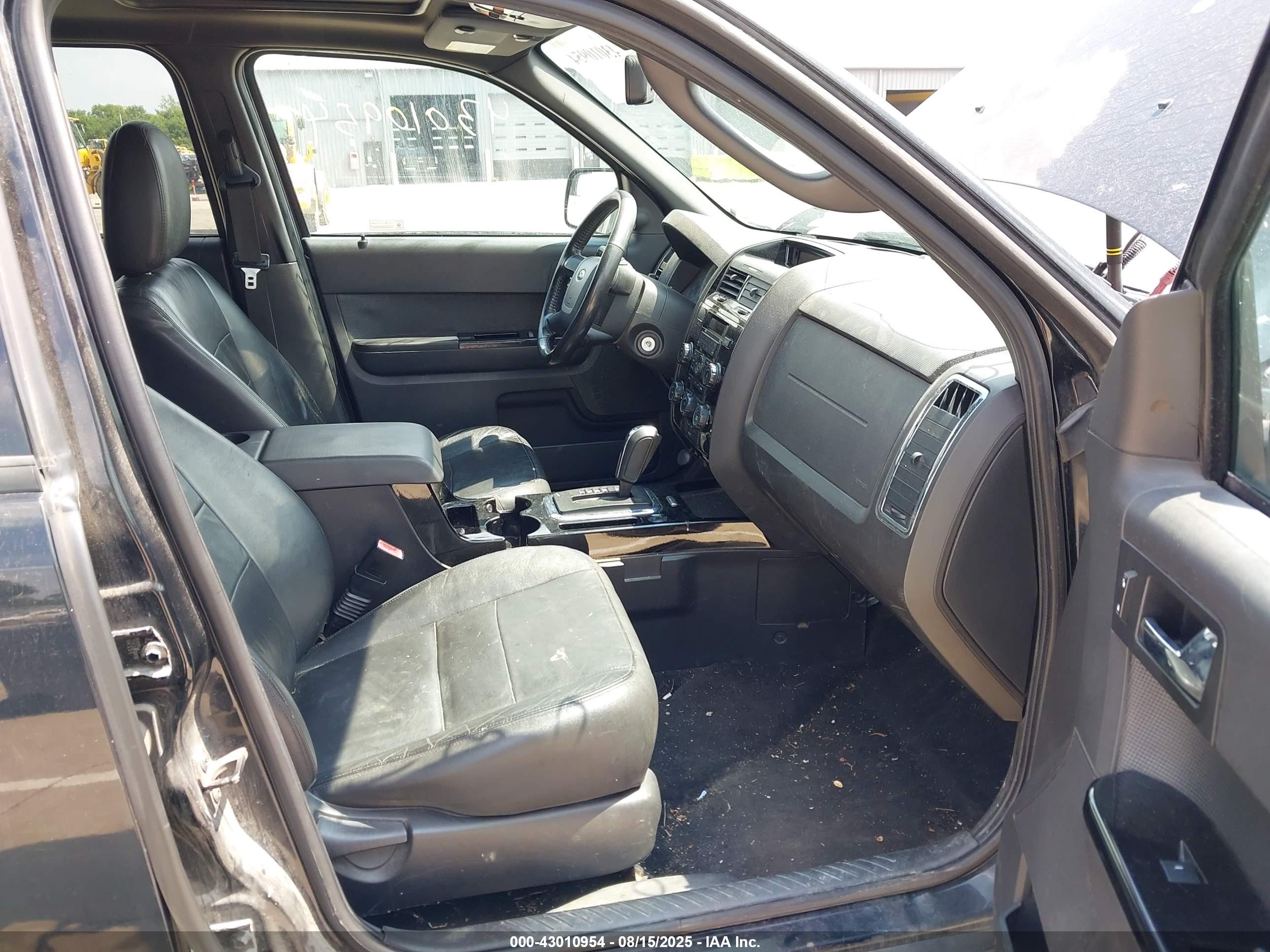 FORD ESCAPE image 5