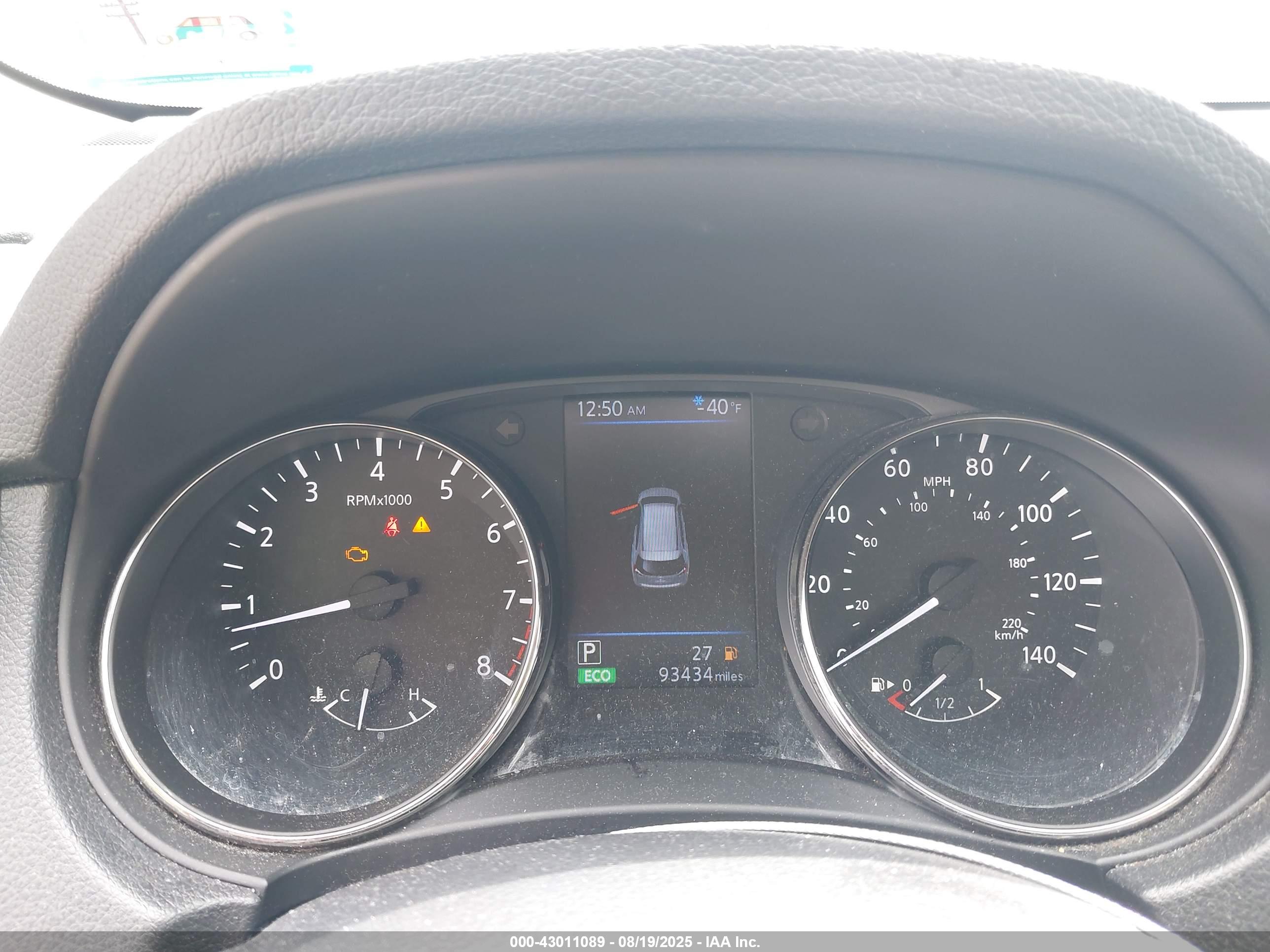 NISSAN ROGUE image 7