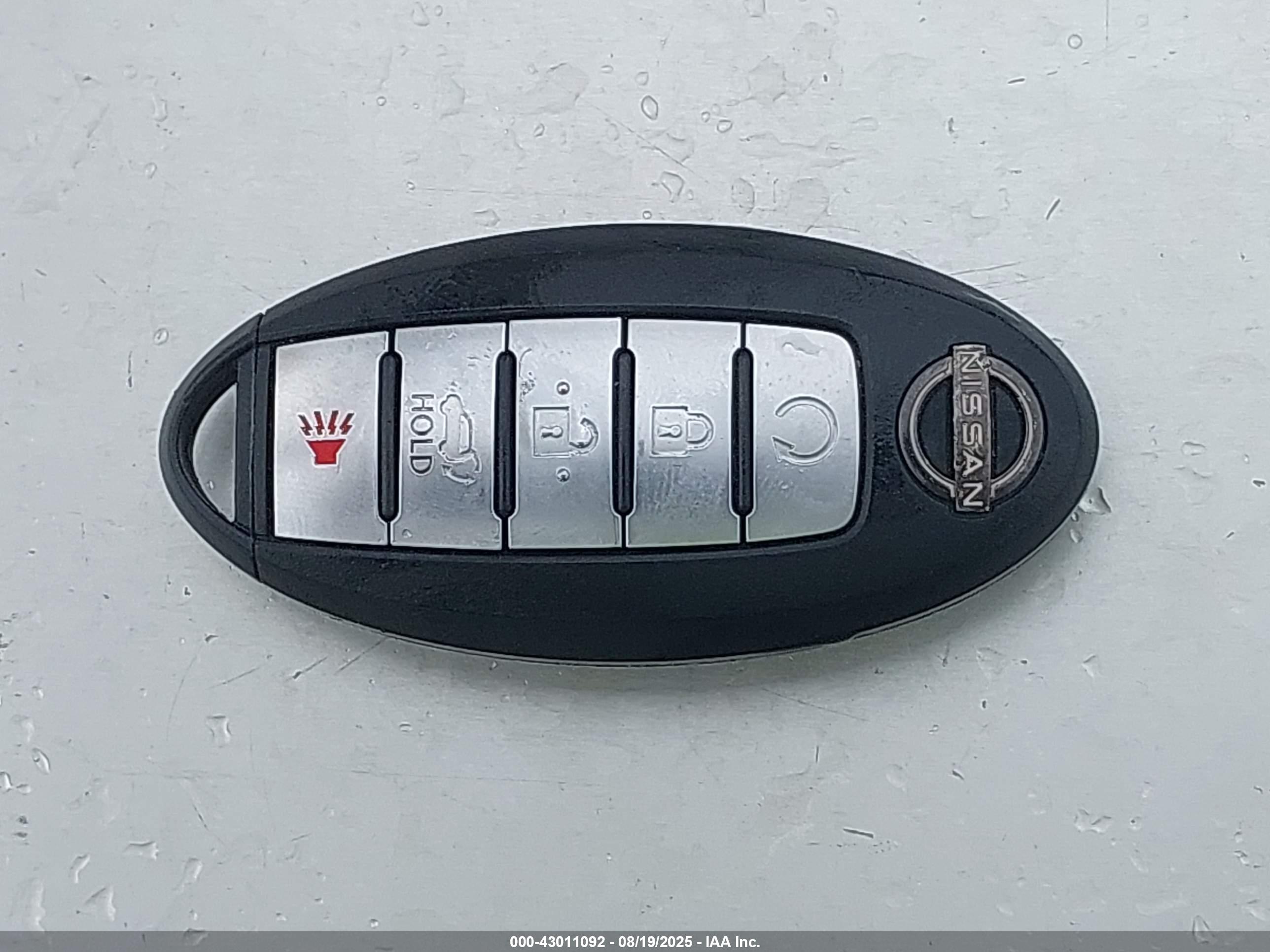 NISSAN ARMADA image 11